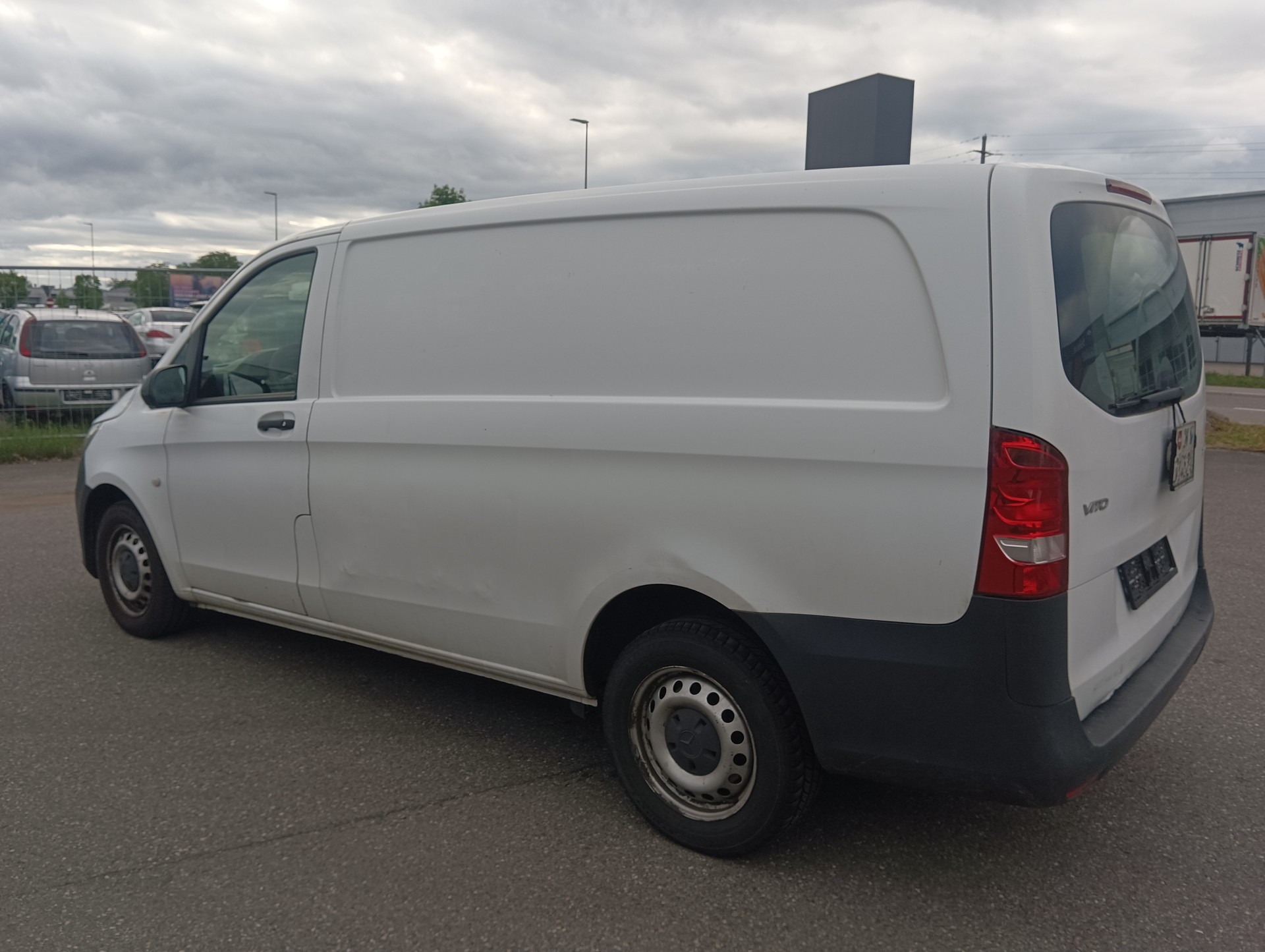 MERCEDES-BENZ Vito 111 CDI L Euro 5-image-4