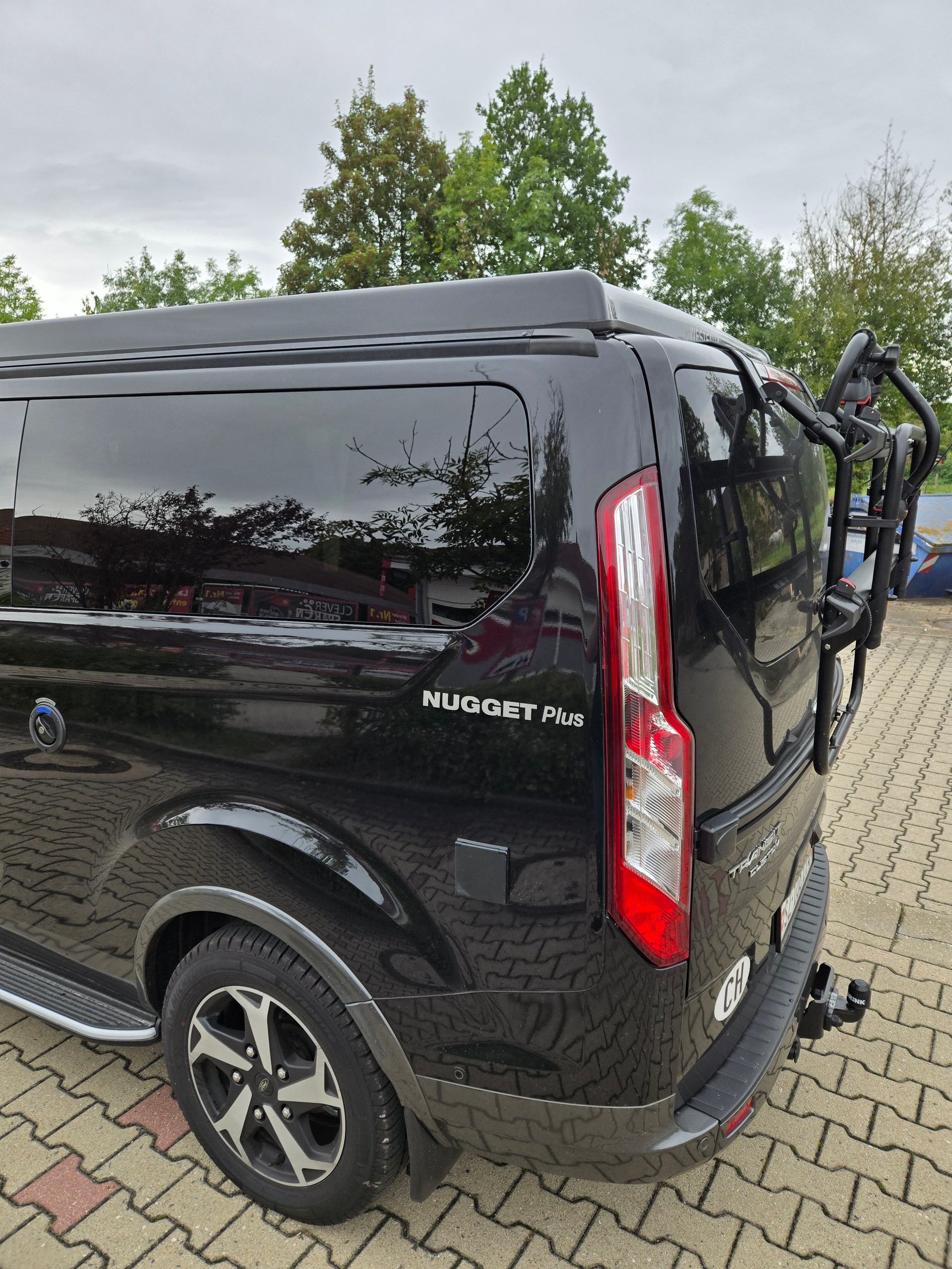 FORD Nugget Plus Active Plus-image-1