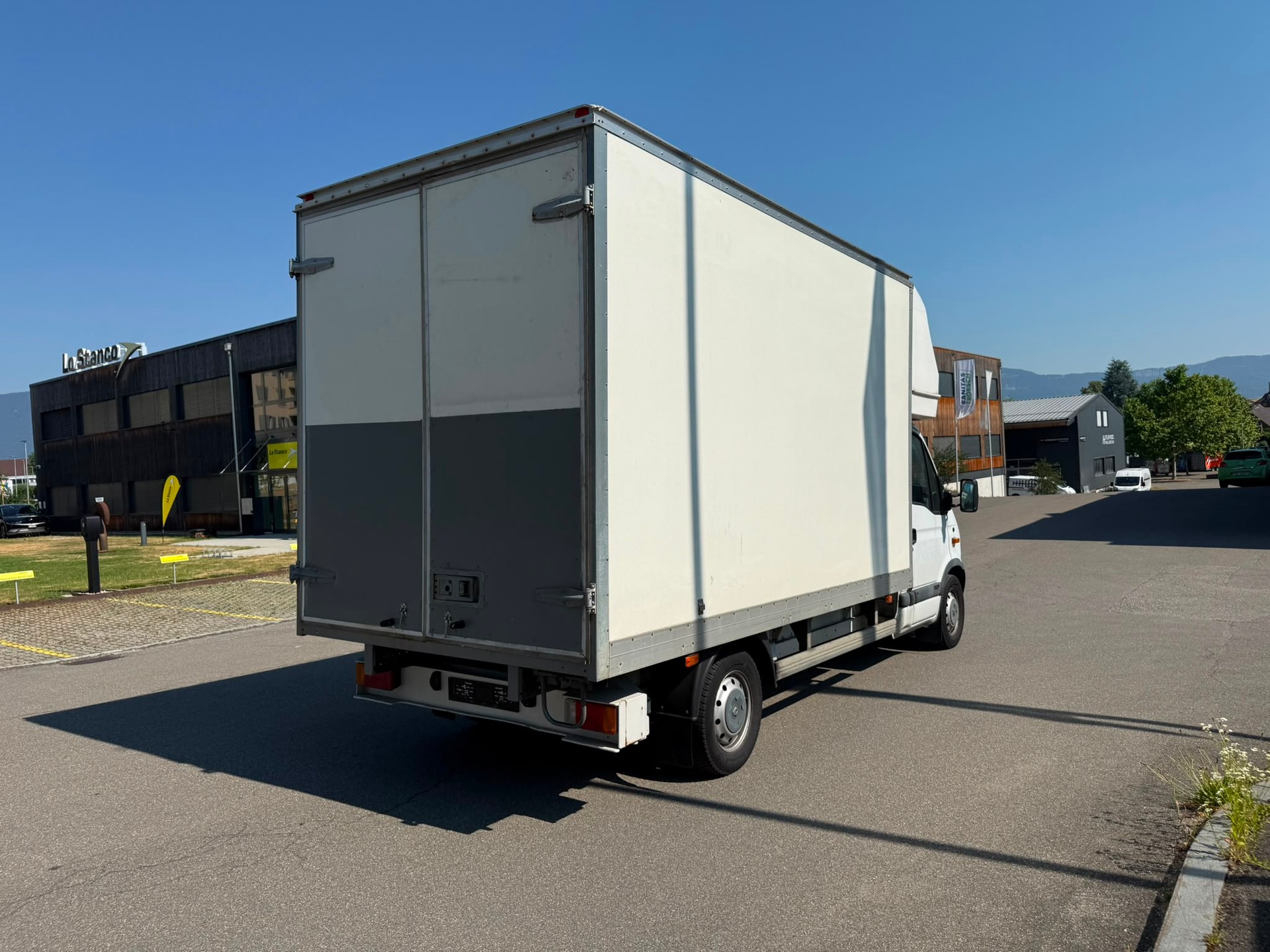 RENAULT Master T35 2.5dCi L3H1GV-image-3