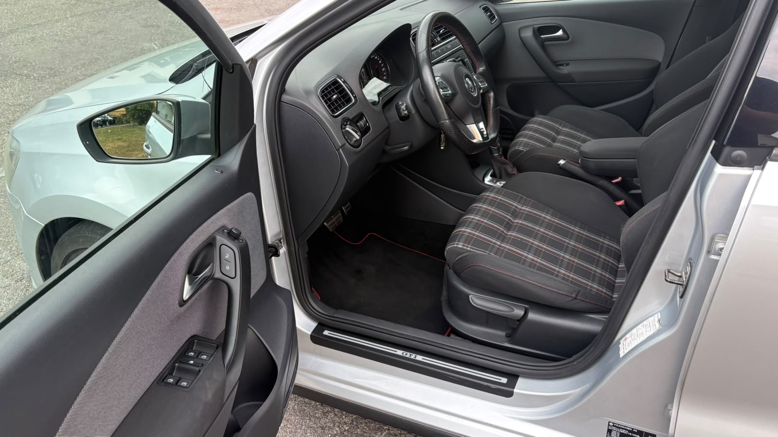 VW Polo 1.4 TSI GTI DSG-image-6