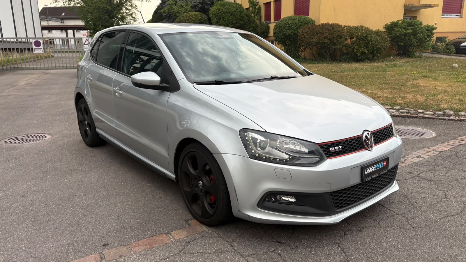 VW Polo 1.4 TSI GTI DSG-image-1
