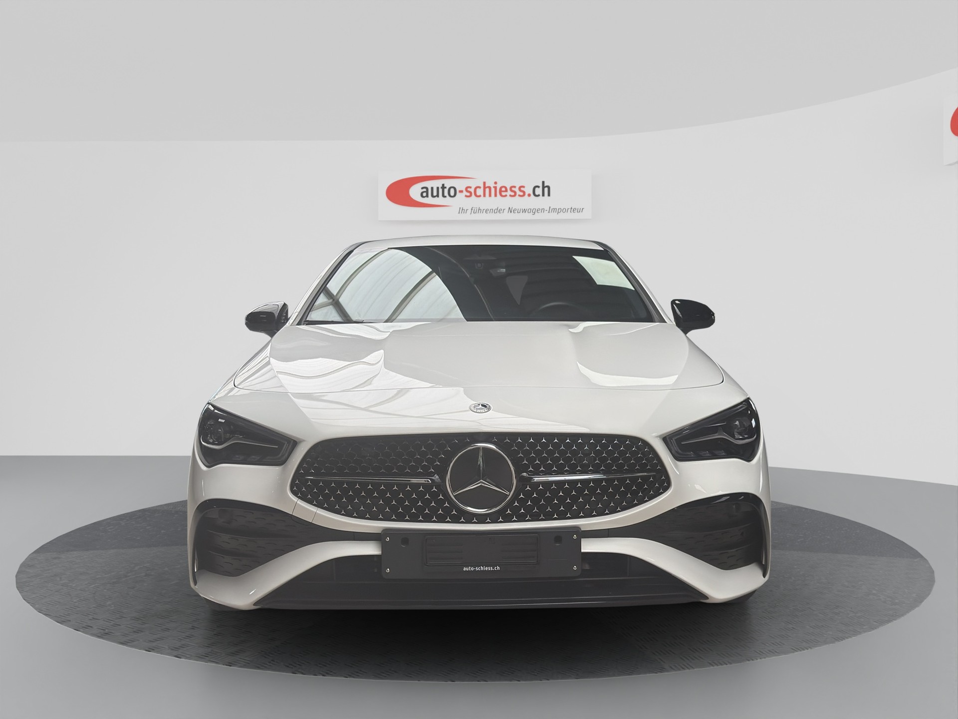 MERCEDES-BENZ CLA 200 AMG Line Night 7G-DCT-image-1