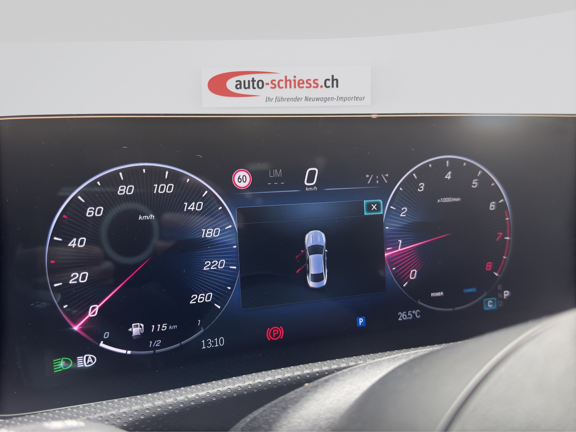 MERCEDES-BENZ CLA 200 AMG Line Night 7G-DCT-image-10