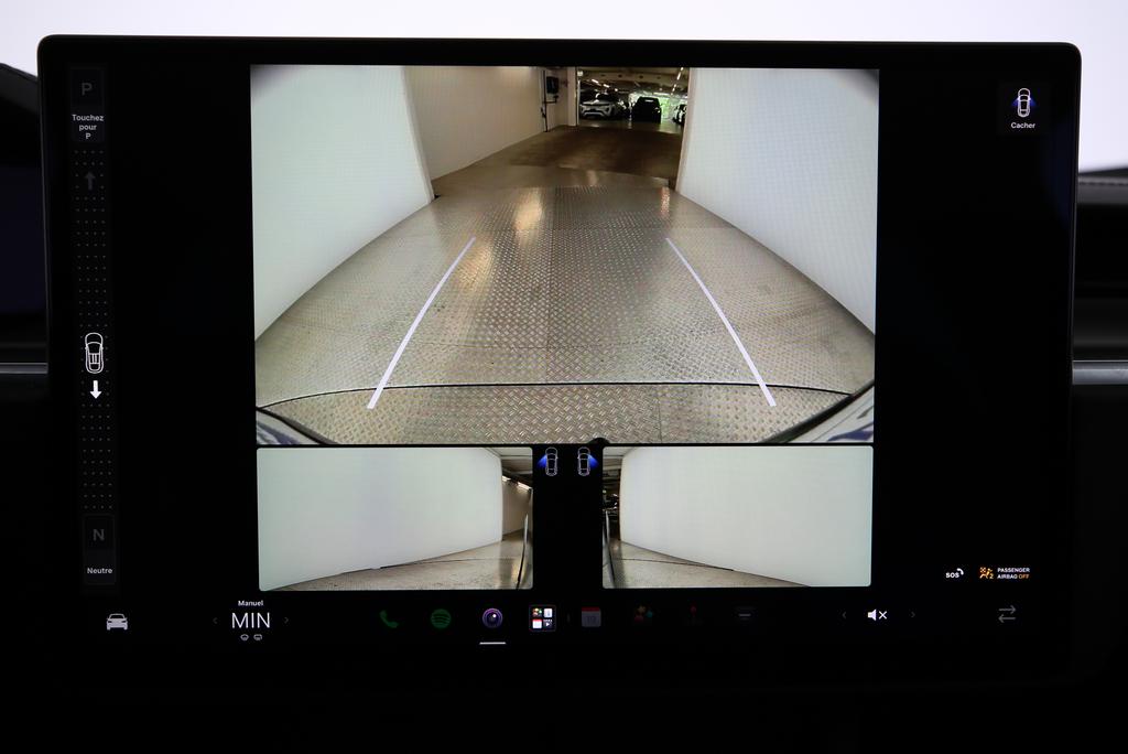 TESLA Model X Plaid-image-15