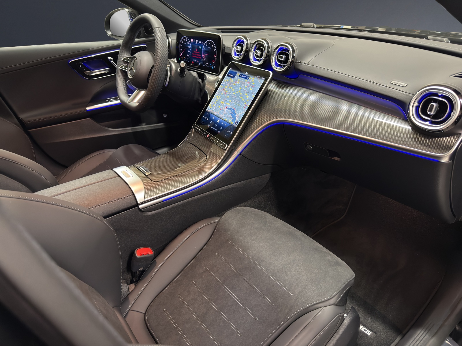 MERCEDES-BENZ C 200 4M Berline-image-13