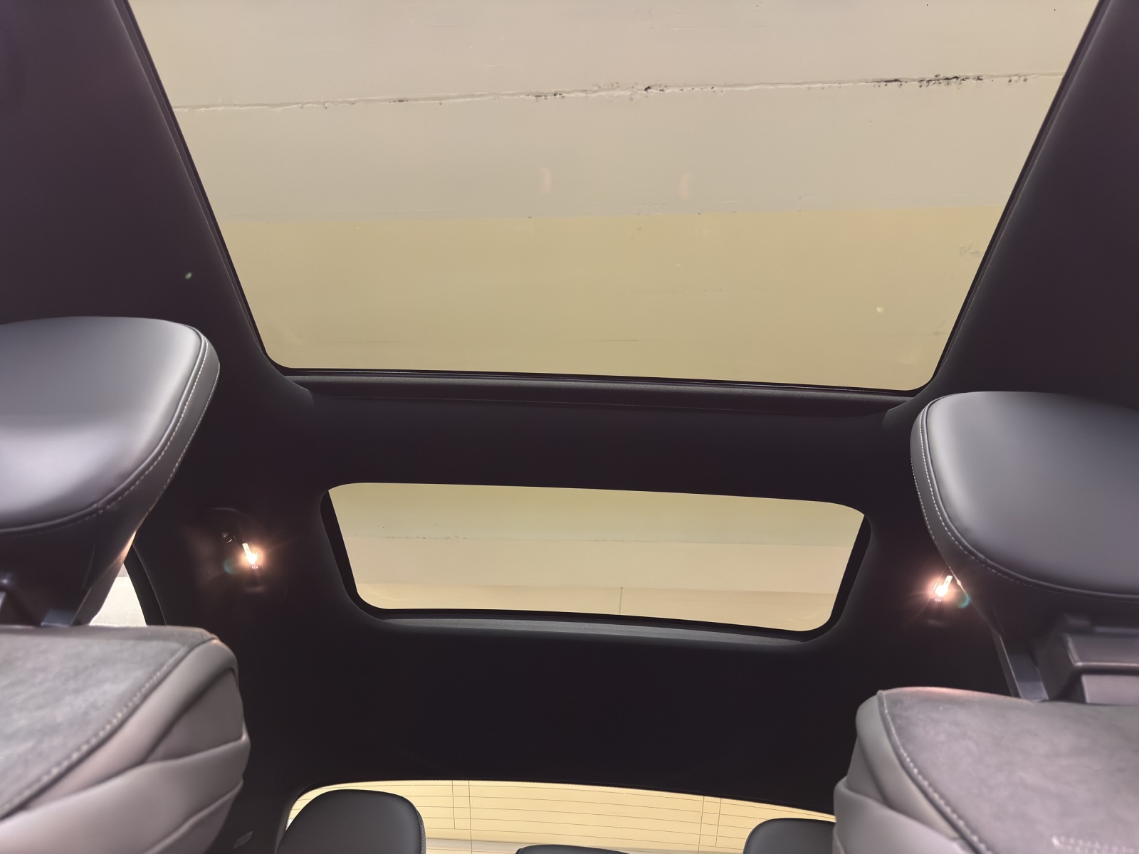 MERCEDES-BENZ C 200 4M Berline-image-17