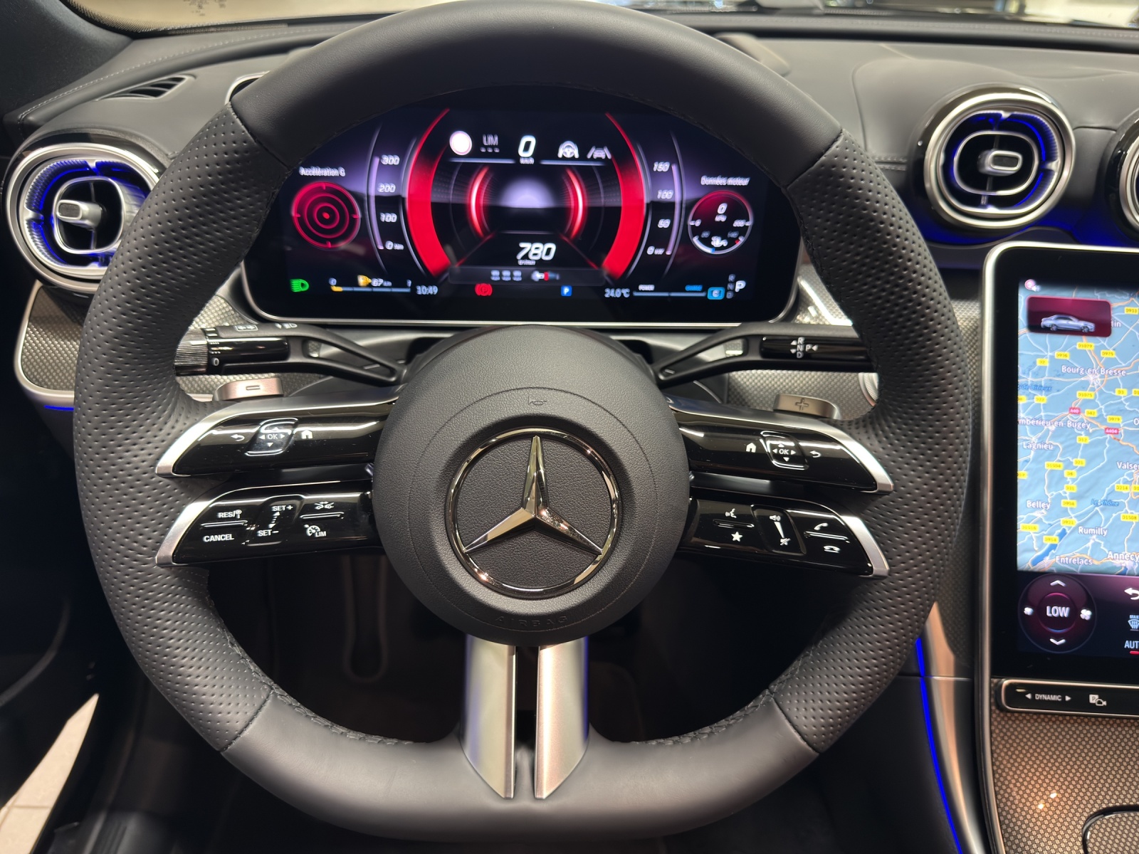 MERCEDES-BENZ C 200 4M Berline-image-6