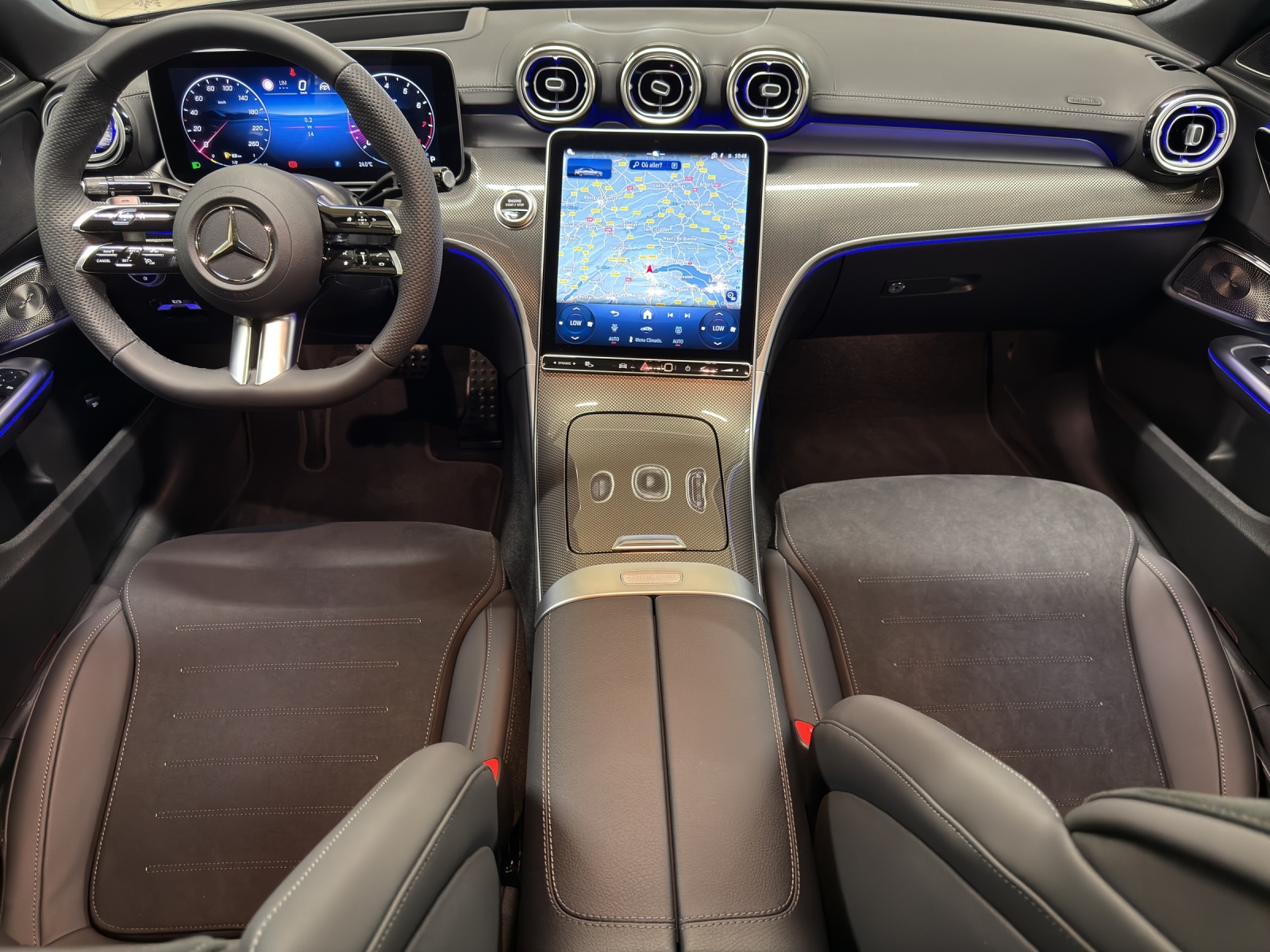 MERCEDES-BENZ C 200 4M Berline-image-5