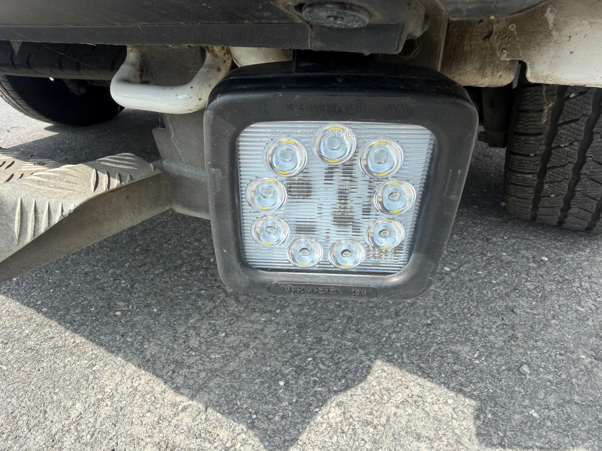 PEUGEOT Boxer 2.2 HDI 335 Premium L3H2-image-10