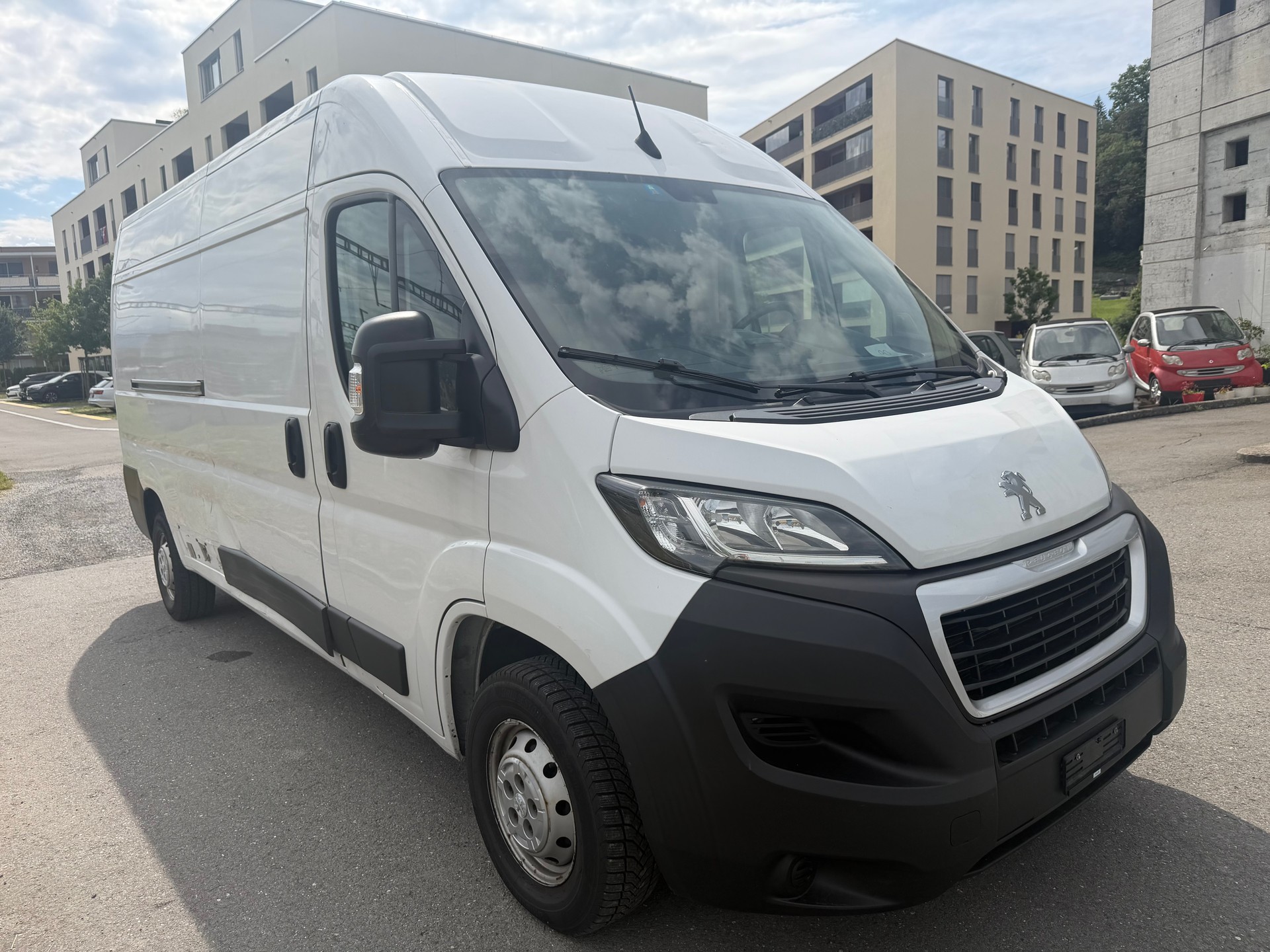 PEUGEOT Boxer 2.2 HDI 335 Premium L3H2-image-7