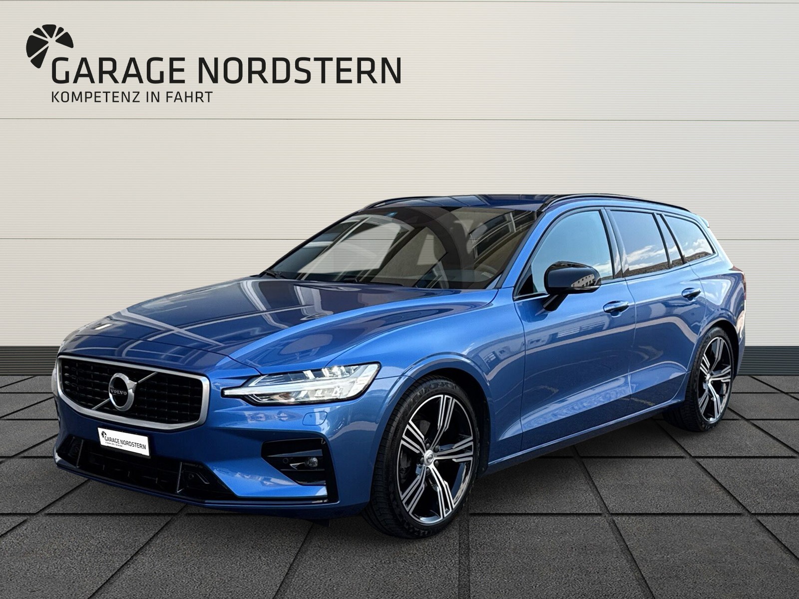 VOLVO V60 2.0 D4 R-Design AWD-image-0