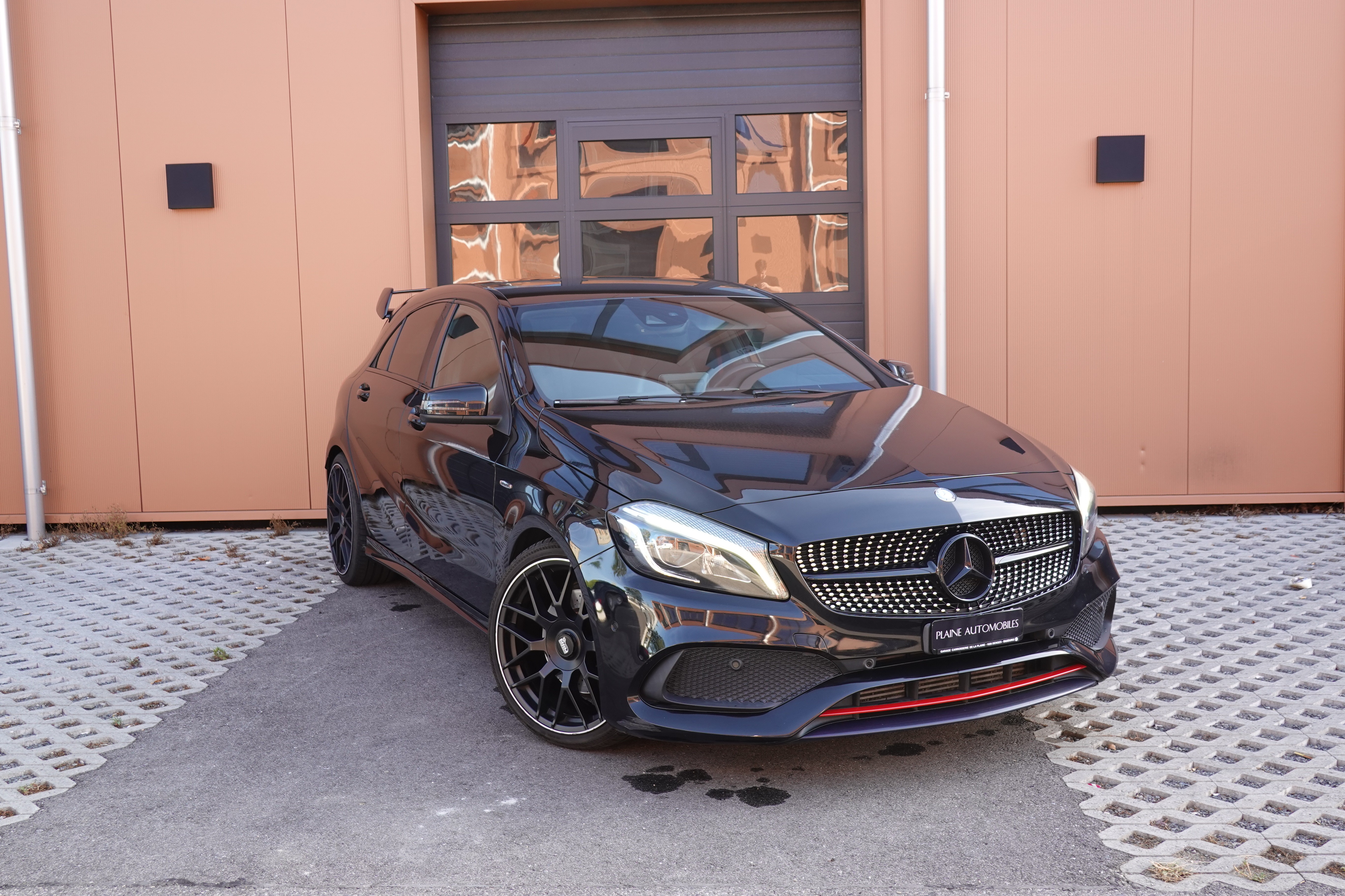 Car photo