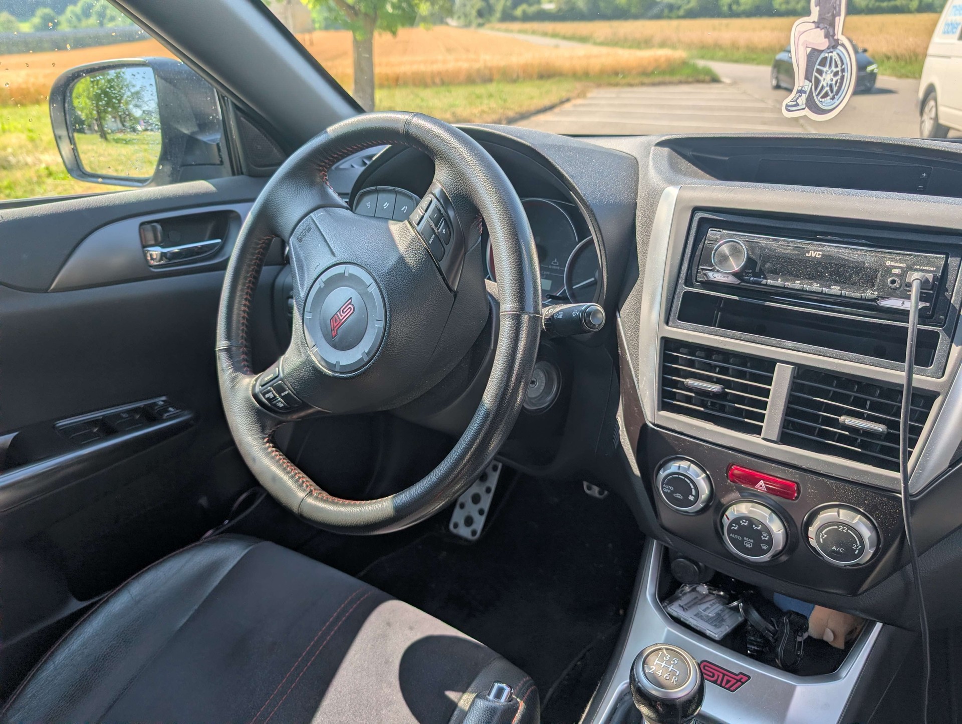 SUBARU 2.5 T Sport-image-2