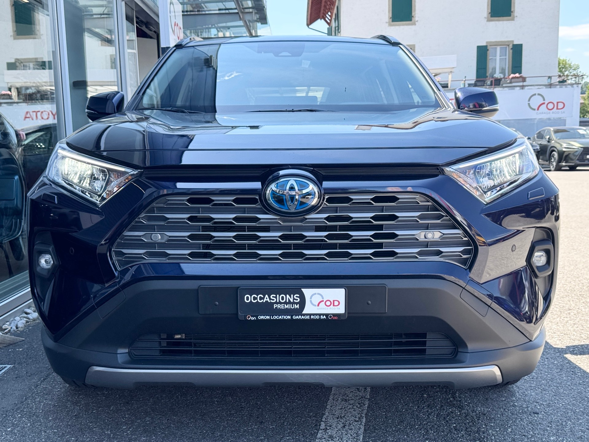 TOYOTA RAV-4 2.5 HSD Trend e-CVT-image-2