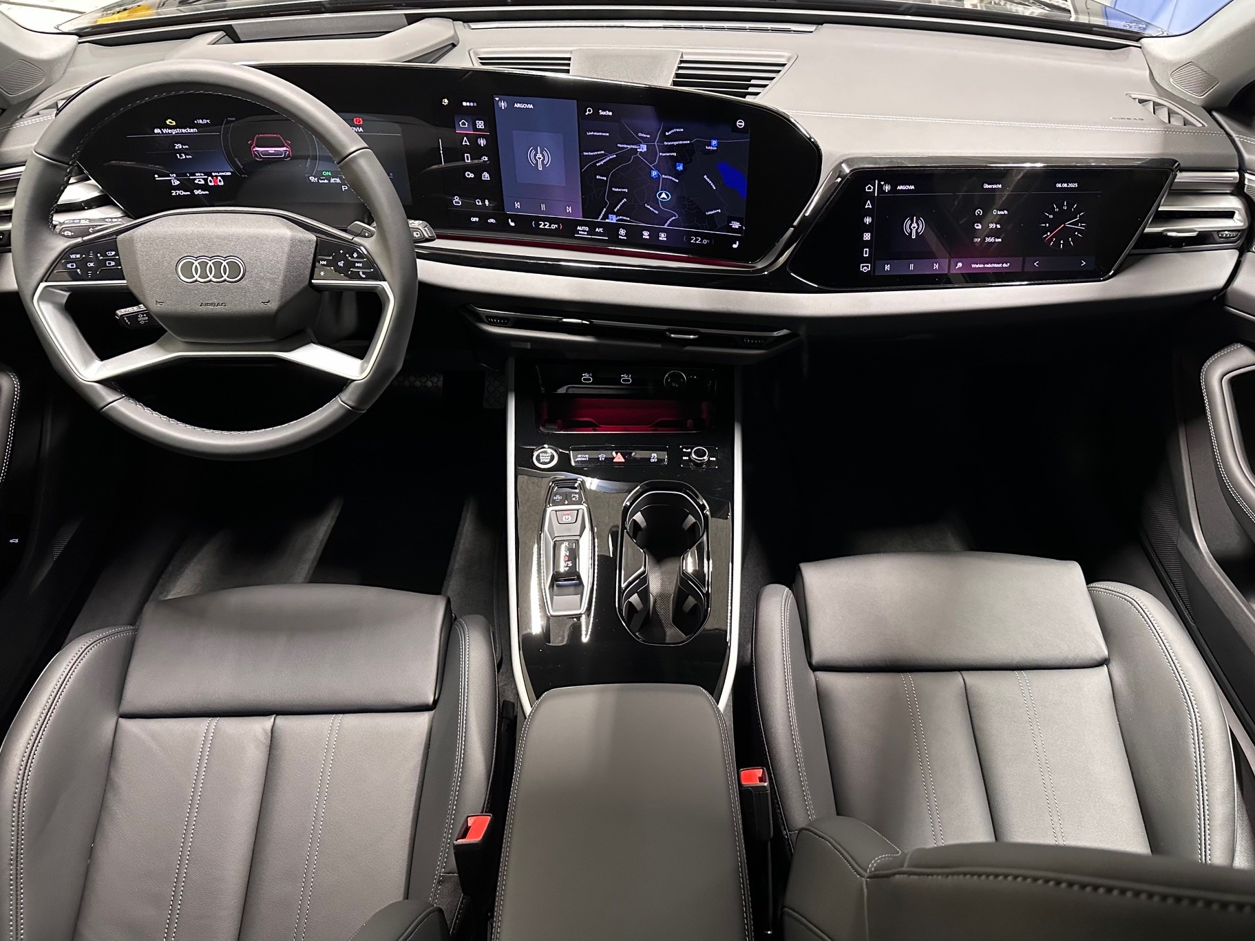 AUDI A5 Avant e-hybrid quattro Attraction 220 kW S tronic-image-8