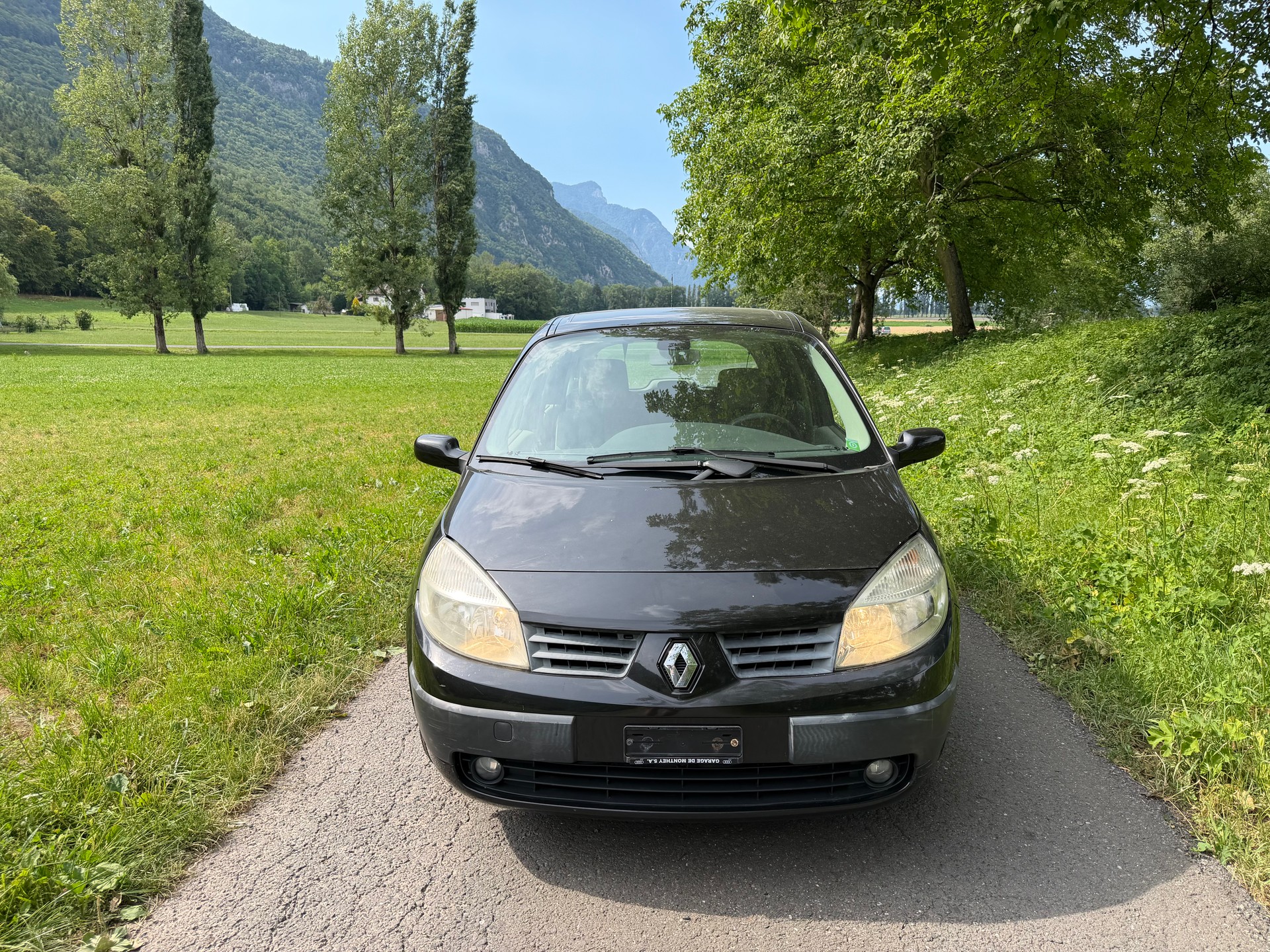 RENAULT Scénic 2.0 16V Expression-image-1