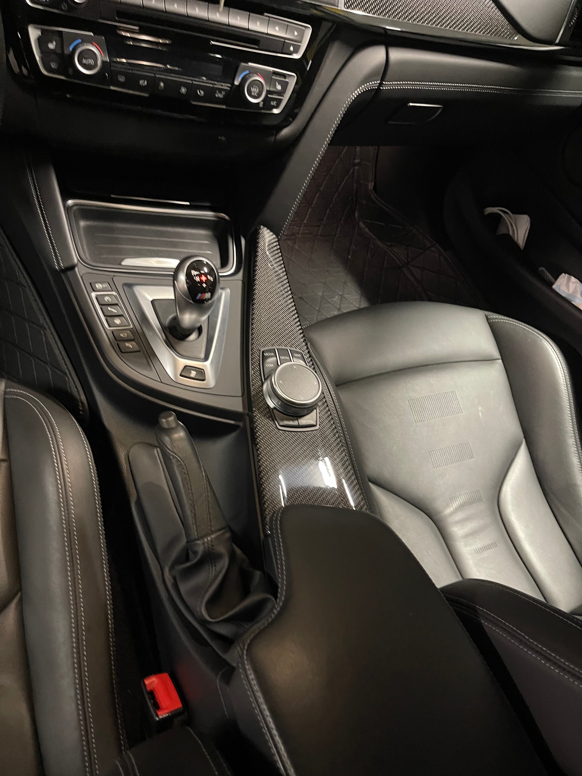 BMW M4 Competition-image-4