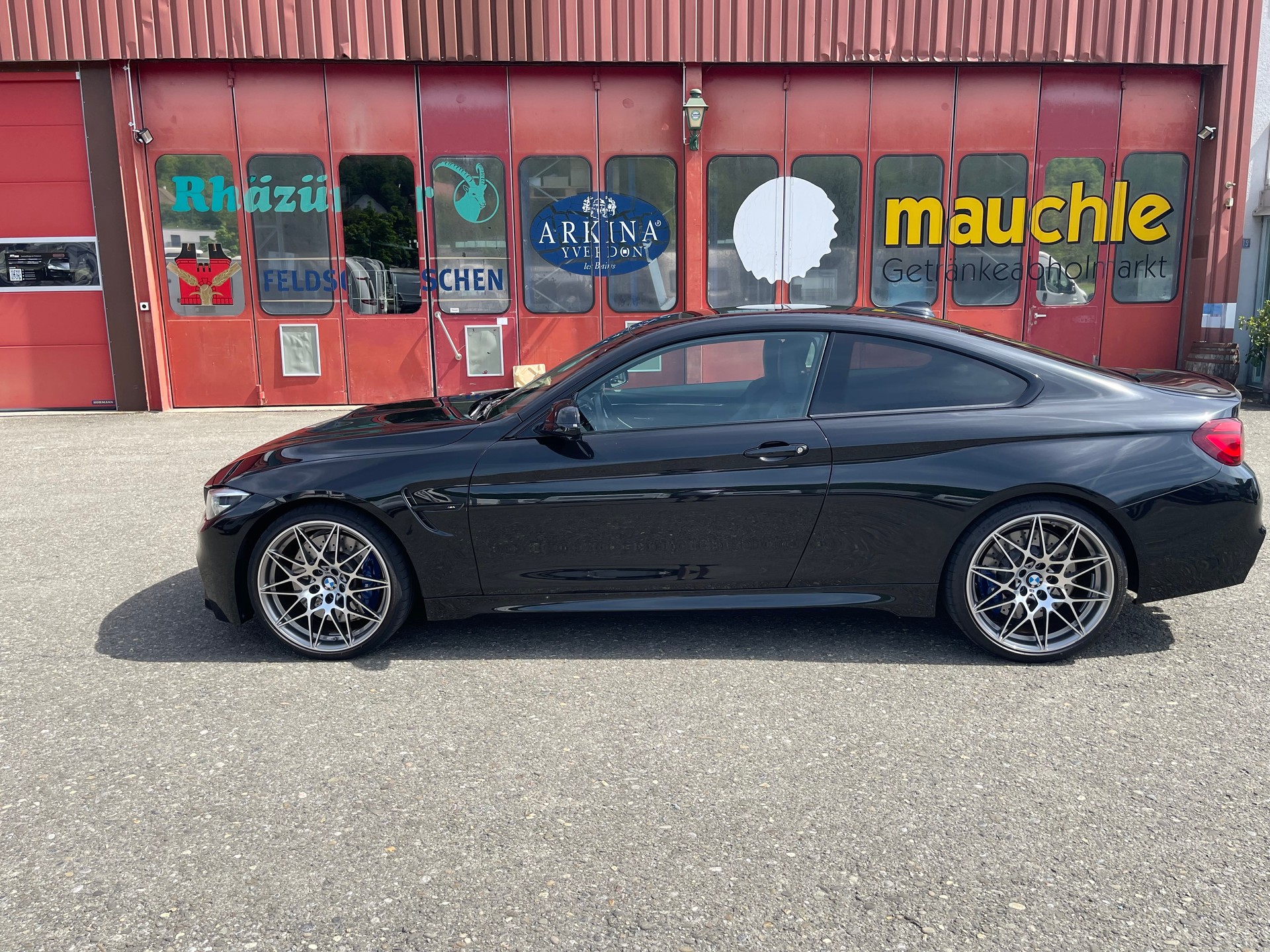 BMW M4 Competition-image-1
