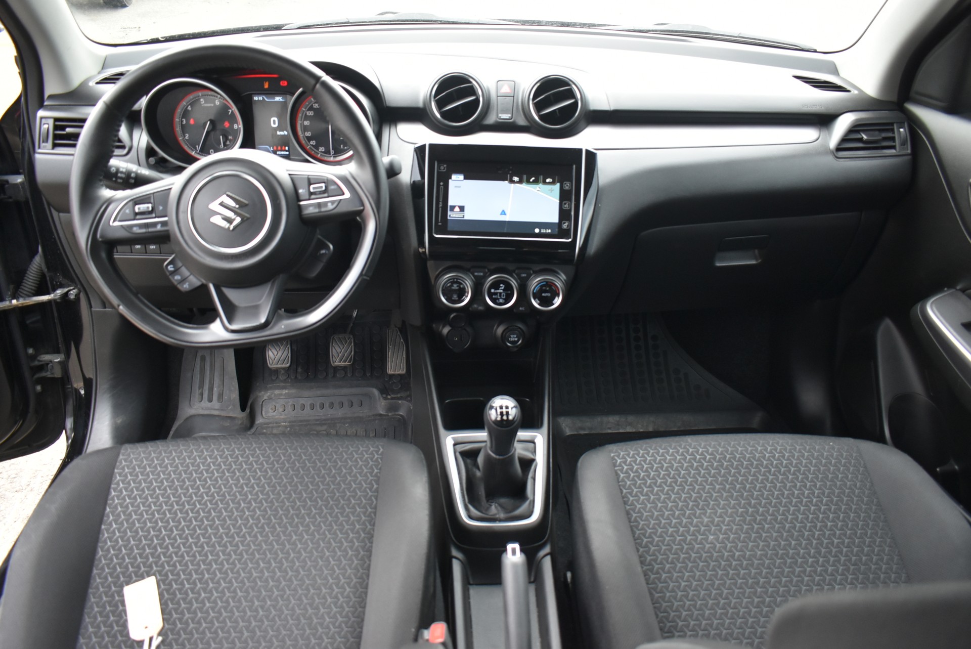 SUZUKI Swift 1.2i Piz Sulai Top Hybrid Allgrip 4x4-image-4