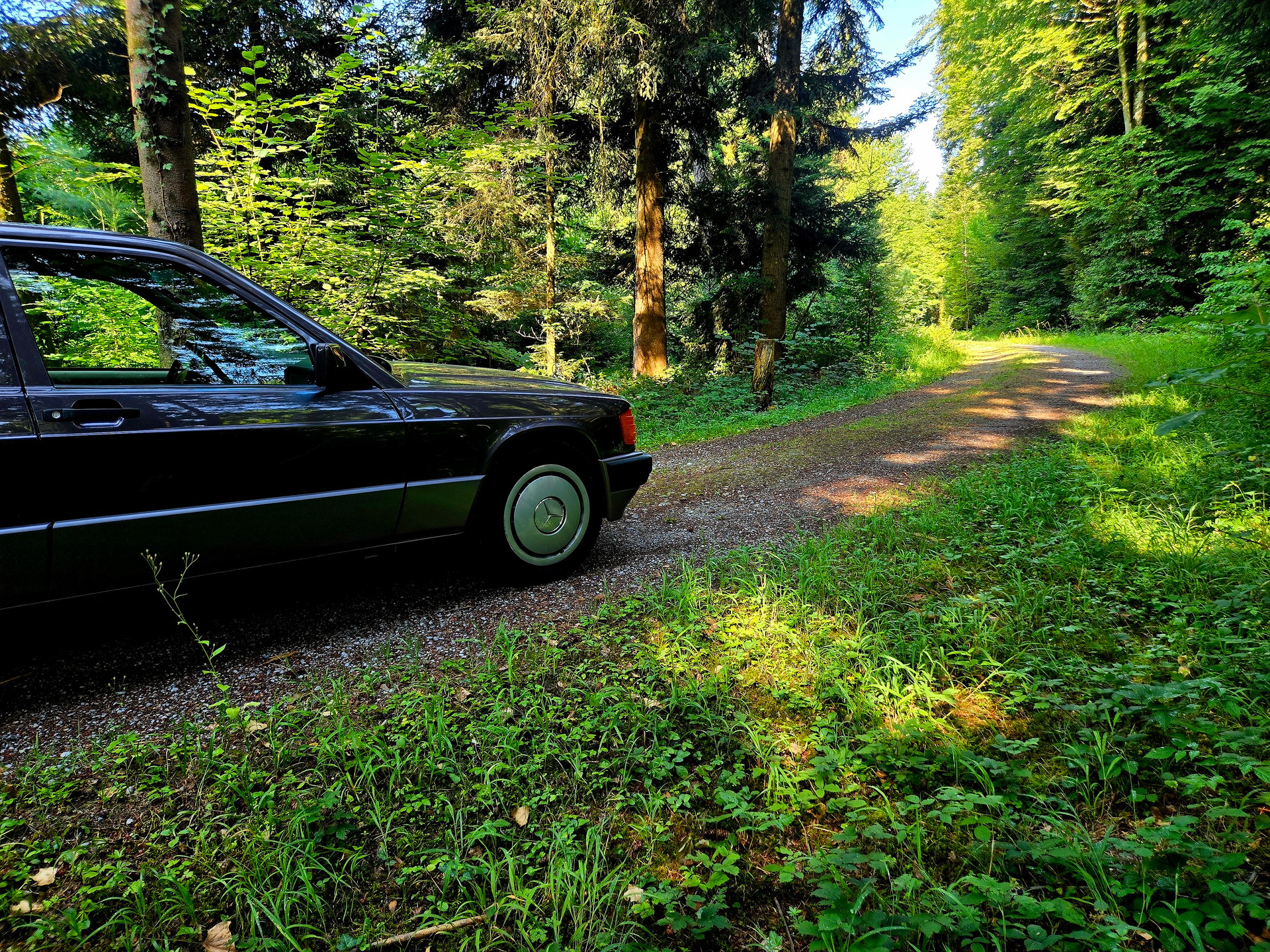 MERCEDES-BENZ 190 E 2.6-image-3