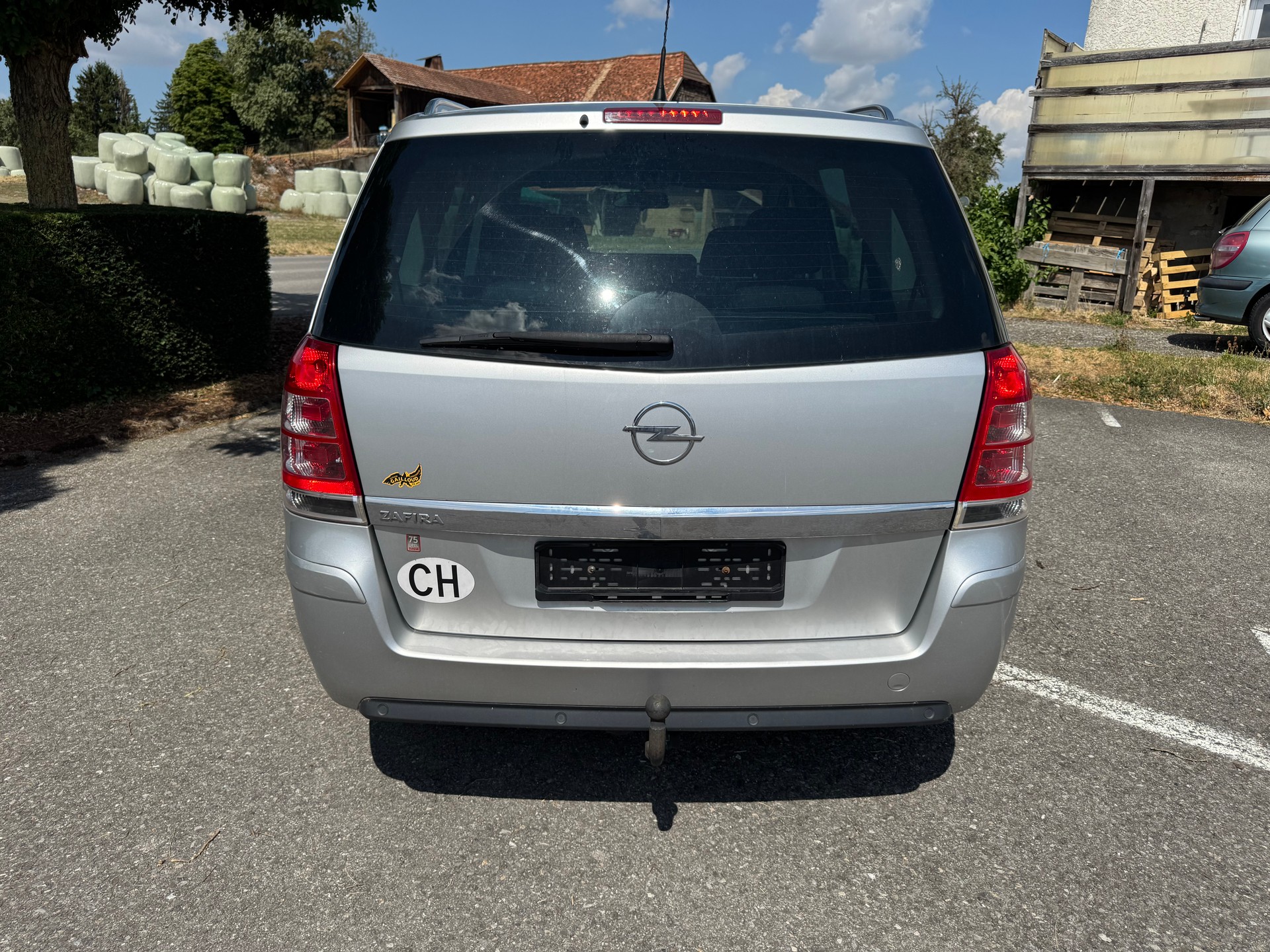 OPEL Zafira 2.2i 16V Cosmo Automatic-image-6