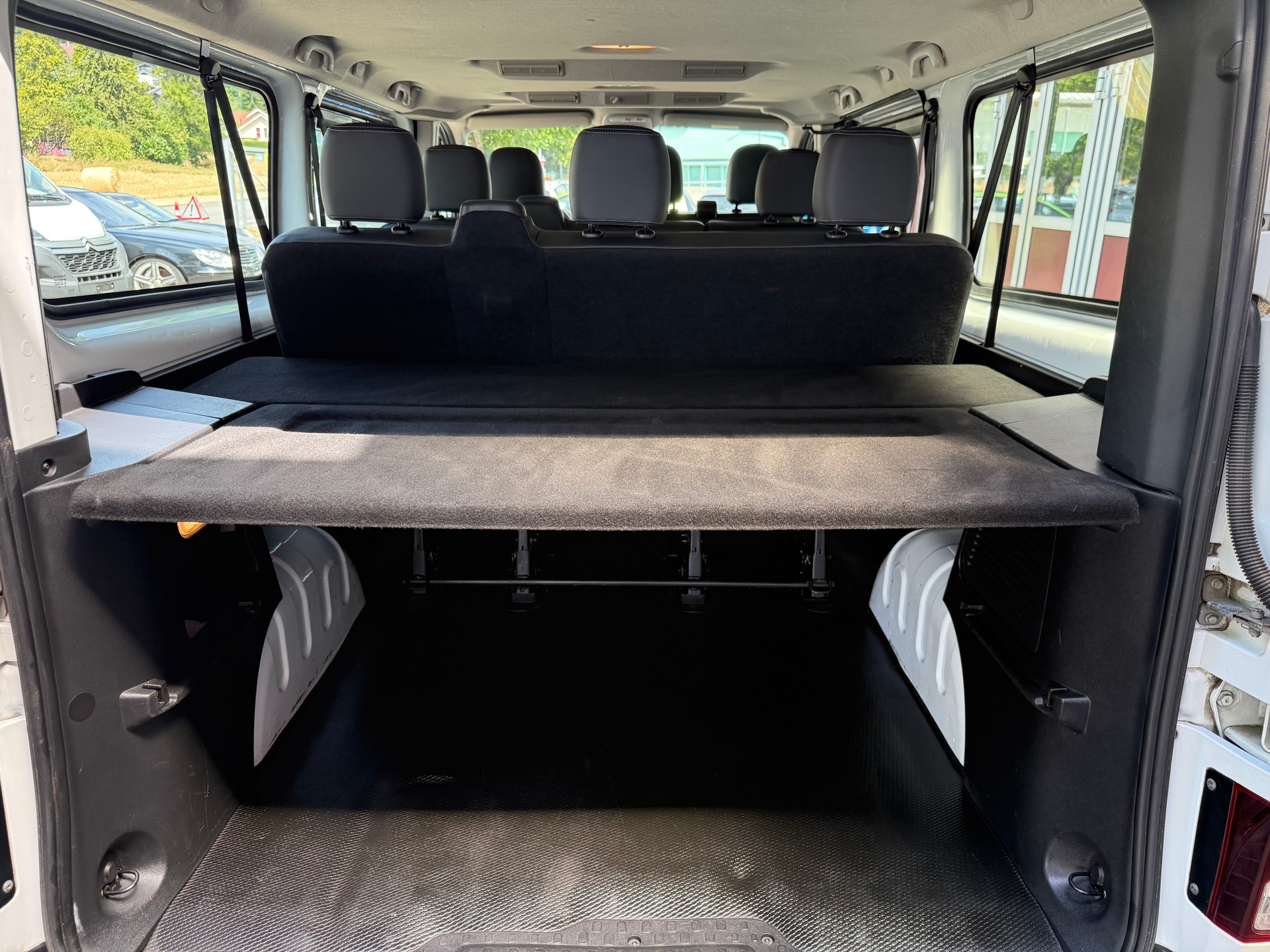 RENAULT Trafic Blue dCi 120 Grand Passenger Life-image-7