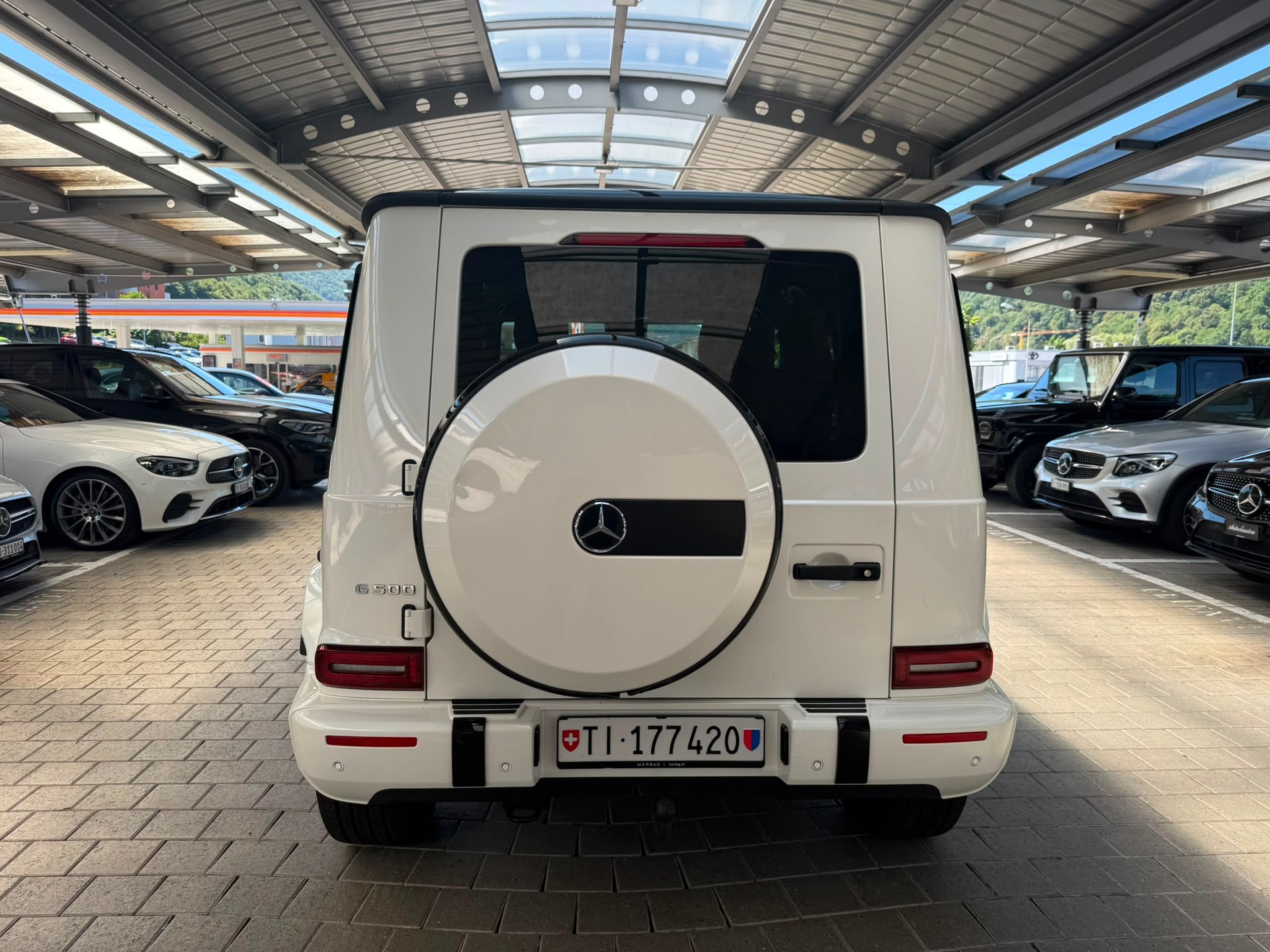 MERCEDES-BENZ G 500 4MATIC-image-1