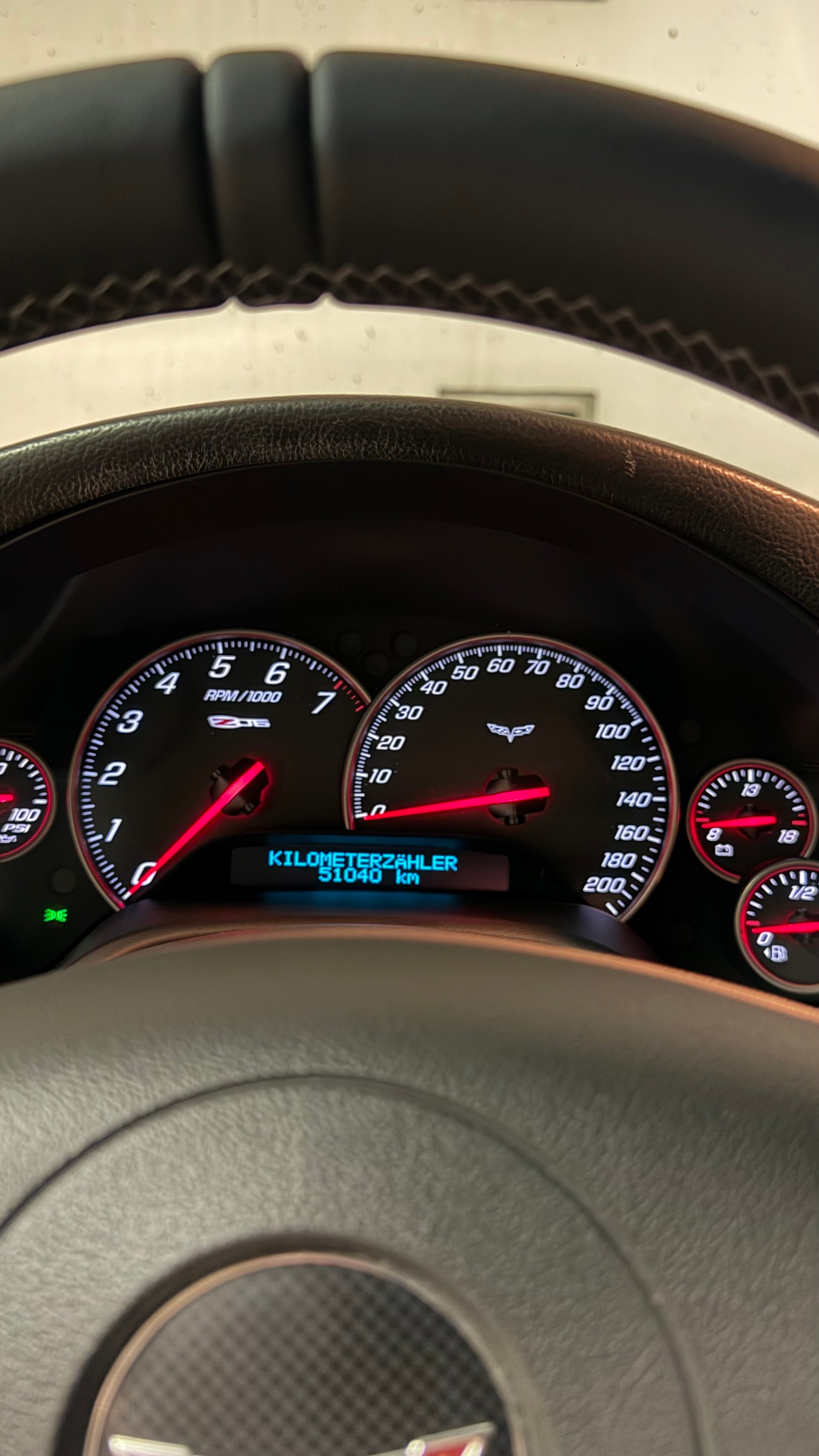 CHEVROLET C6 Z06-image-8