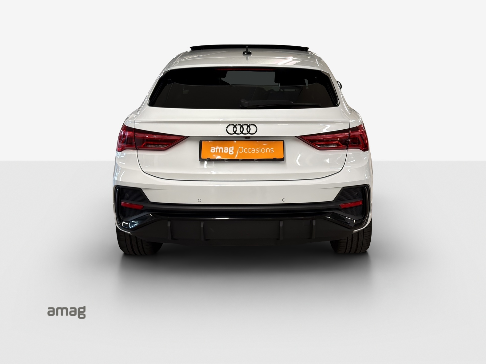 AUDI Q3 Sportback 40 TFSI S line quattro S-tronic-showroom-element-3