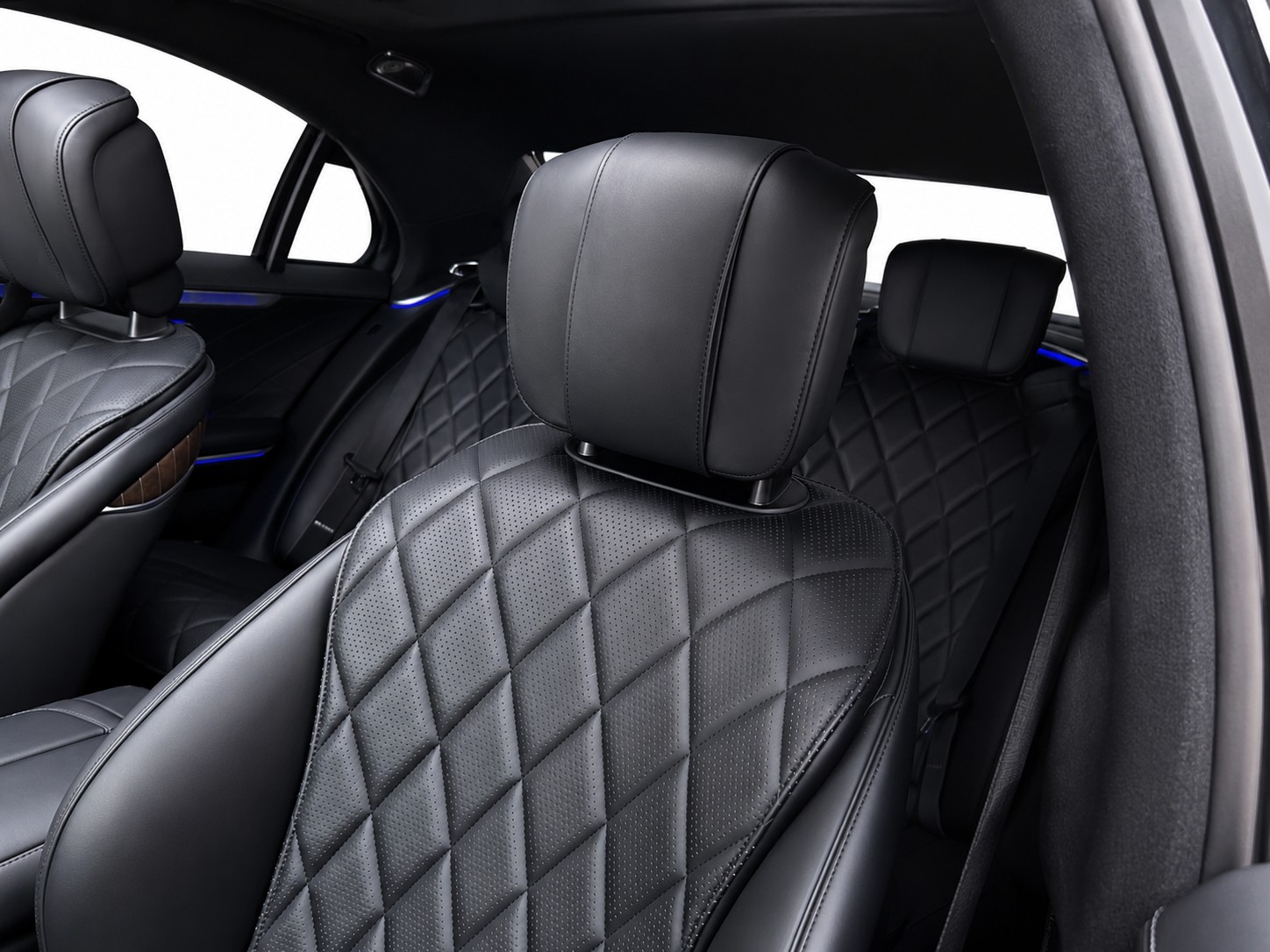 MERCEDES-BENZ S 580 V8 AMG Line 4matic CH FAHRZEUG-image-10