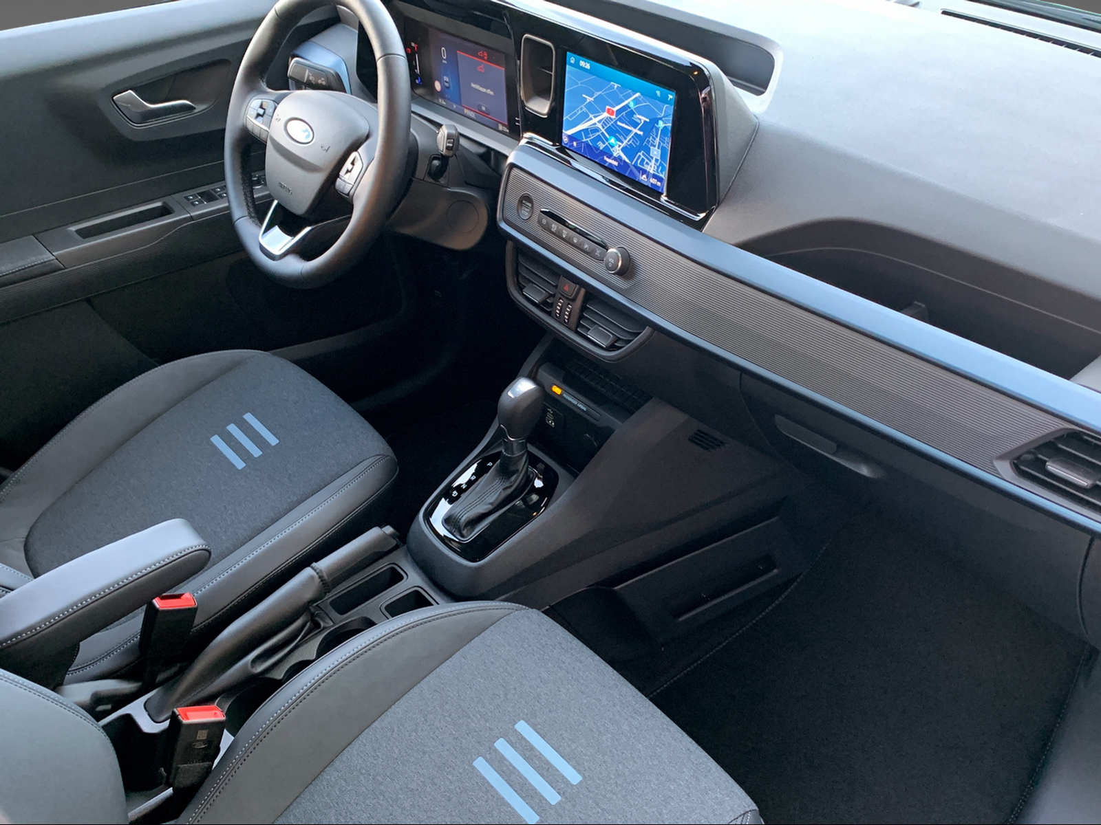 FORD Tourneo Courier 1.0 EcoBoost Active-image-6