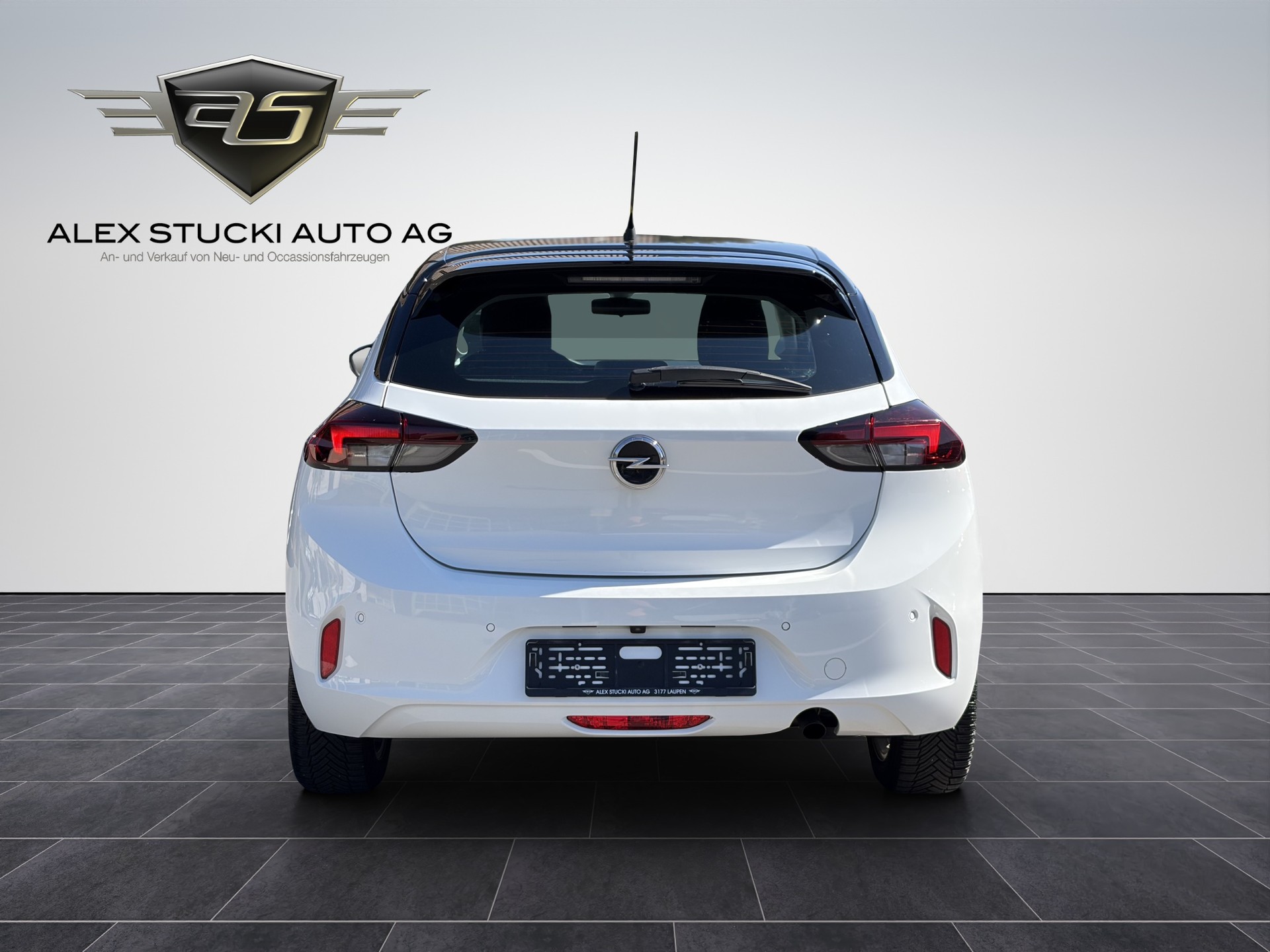 OPEL Corsa 1.2 TP Edition-image-6