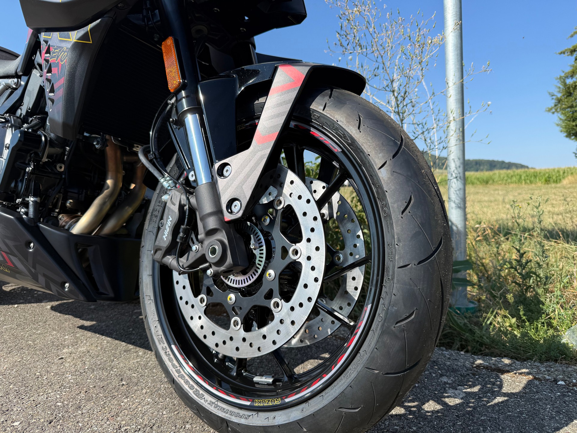 SUZUKI GSX 8 S EVO-image-9