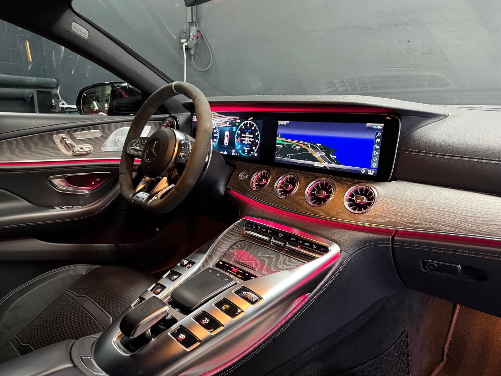 MERCEDES-BENZ AMG GT 4 63 S Limited All Black Performance 4Matic+ Speedshift MCT 2Jahre Garantie-image-8