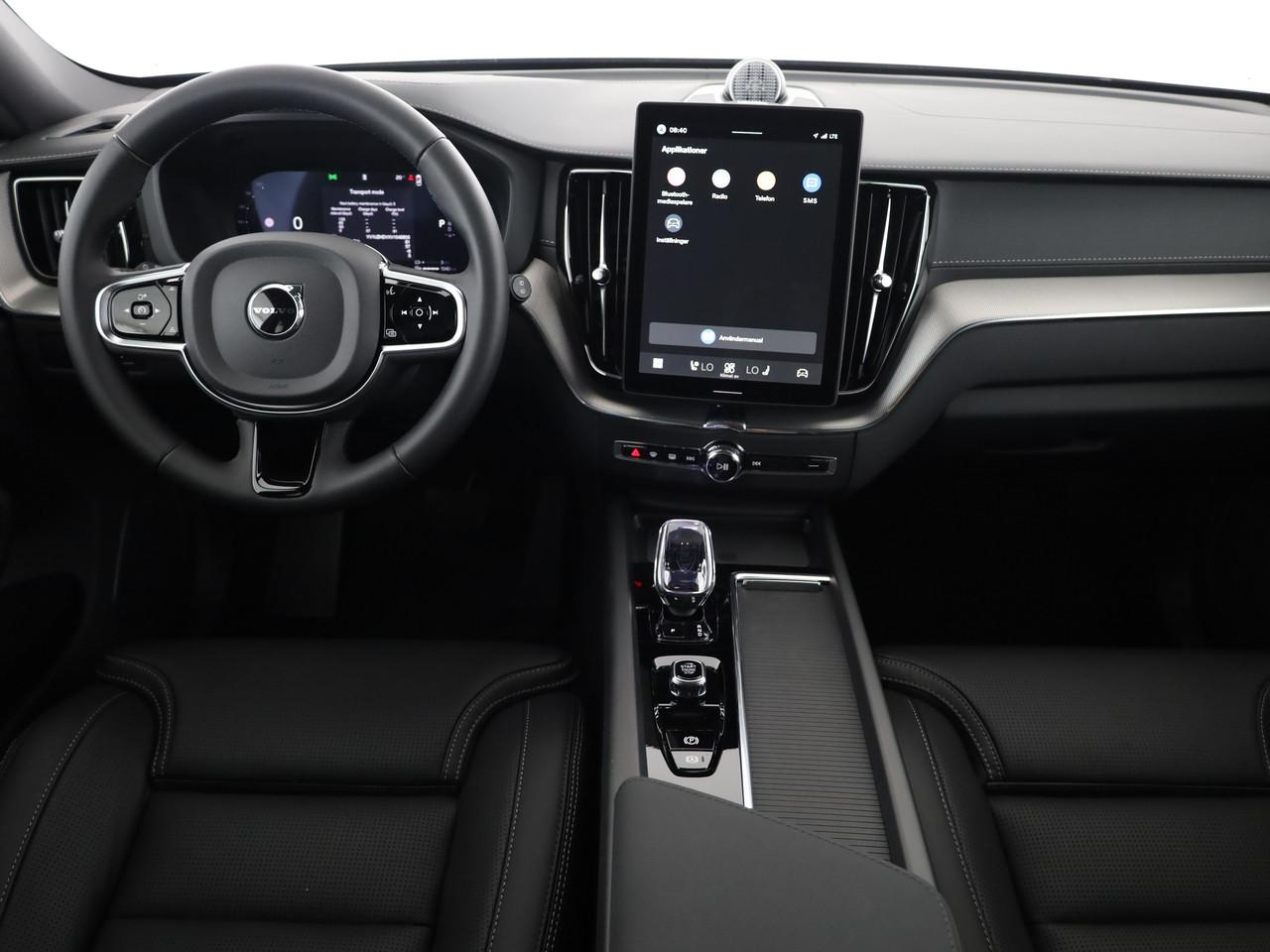 VOLVO XC60 2.0 T8 TE Black Edition eAWD-image-13