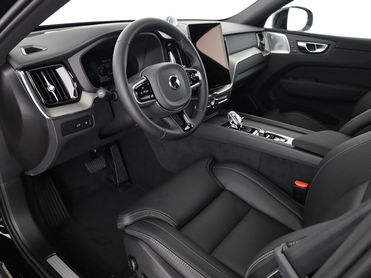 VOLVO XC60 2.0 T8 TE Black Edition eAWD-image-7