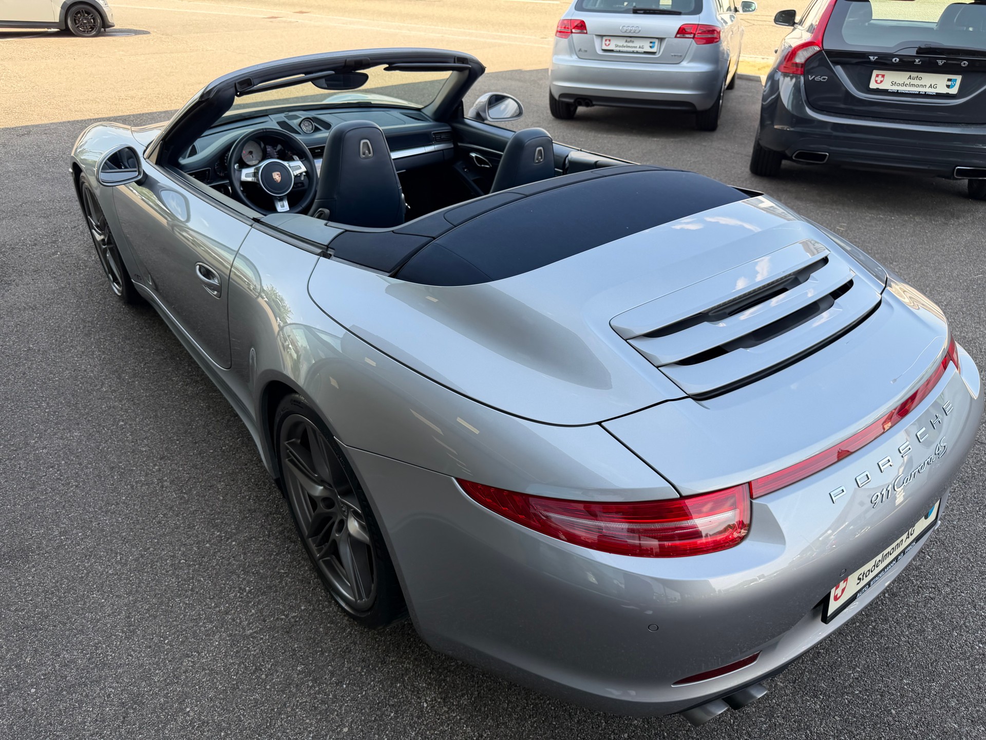 PORSCHE 911 Cabriolet 3.8 Carrera 4S PDK-image-18