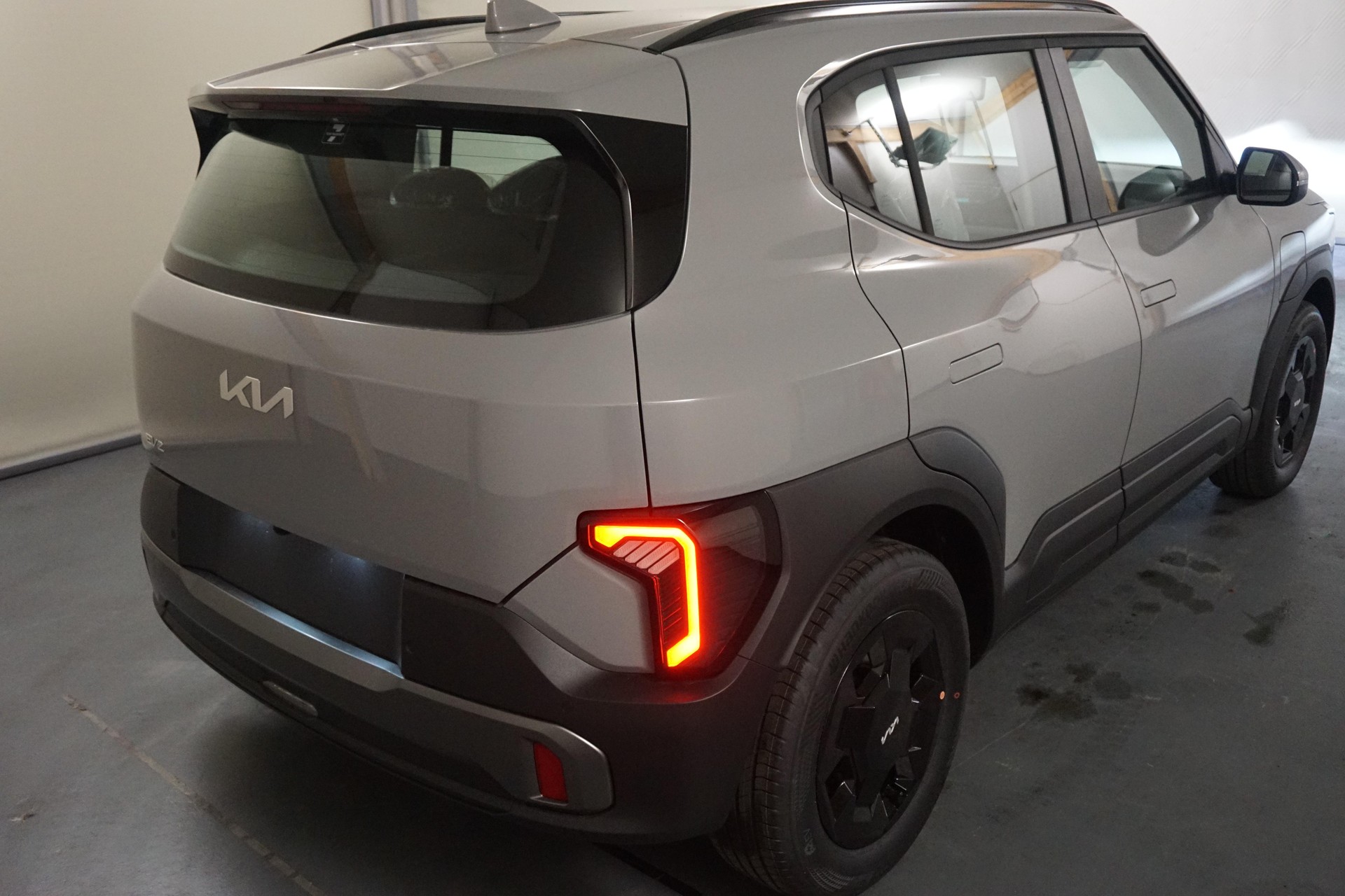 KIA EV2 61 kWh Air-image-5