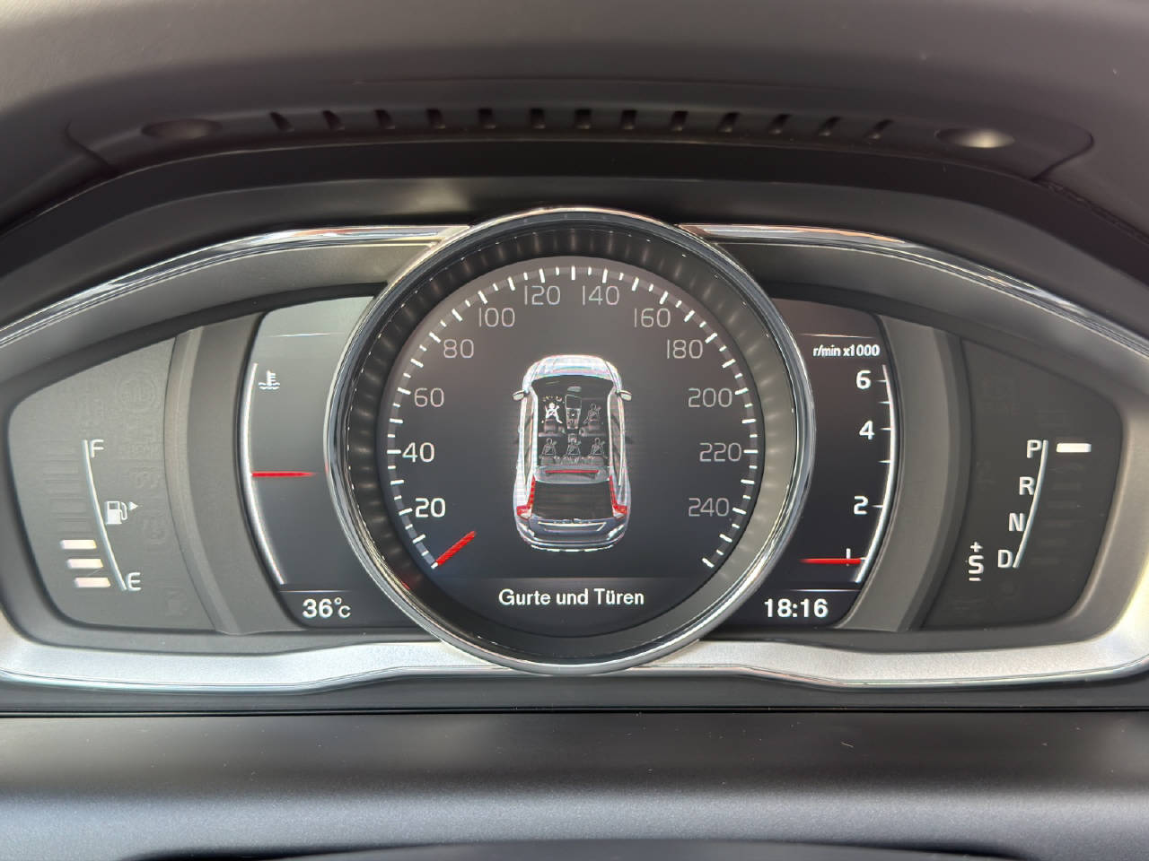 VOLVO XC60 2.0 T5 Summum AWD-image-8