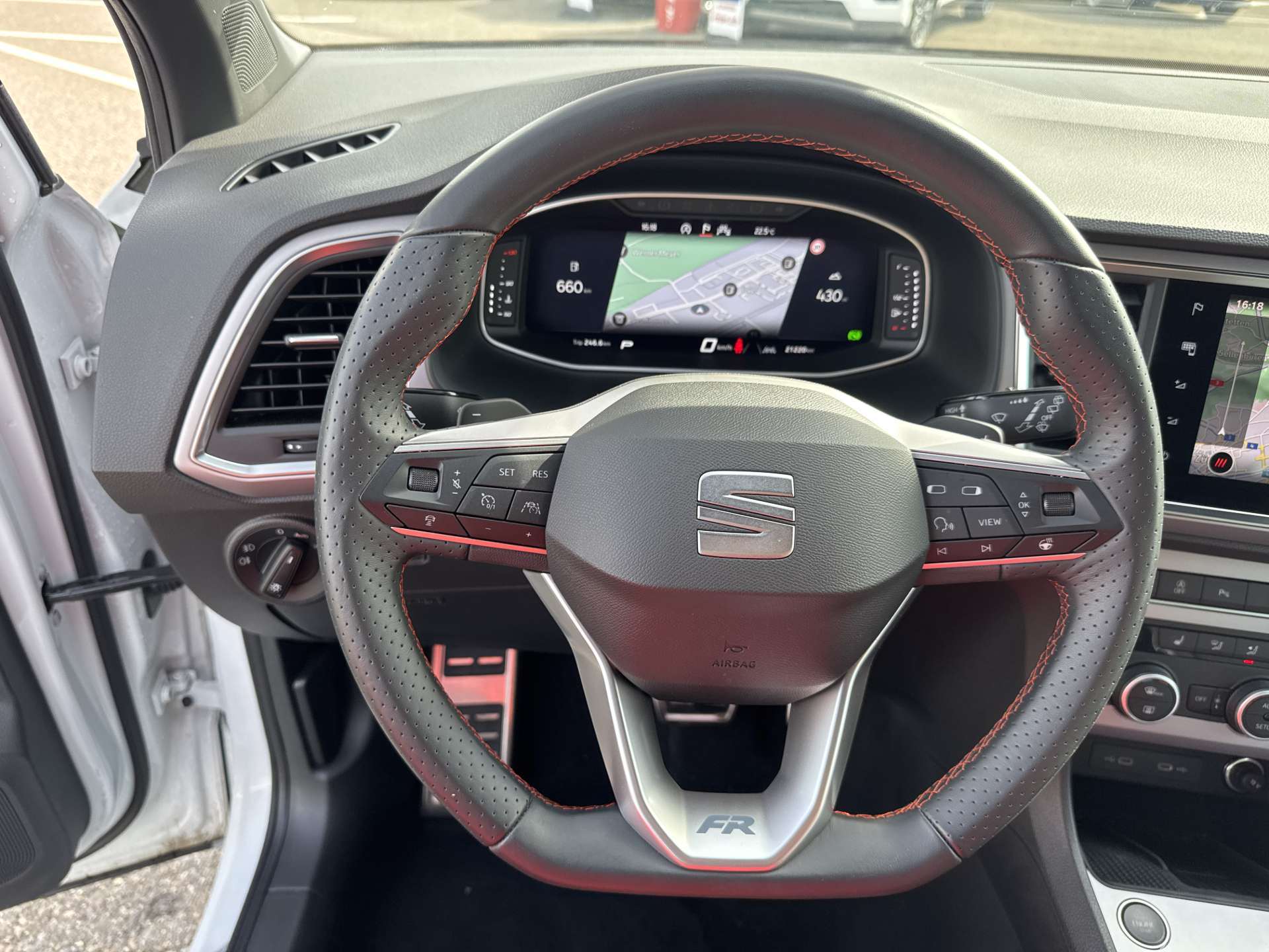 SEAT Ateca 2.0 TDi CR FR-Line DSG-Automat-image-15