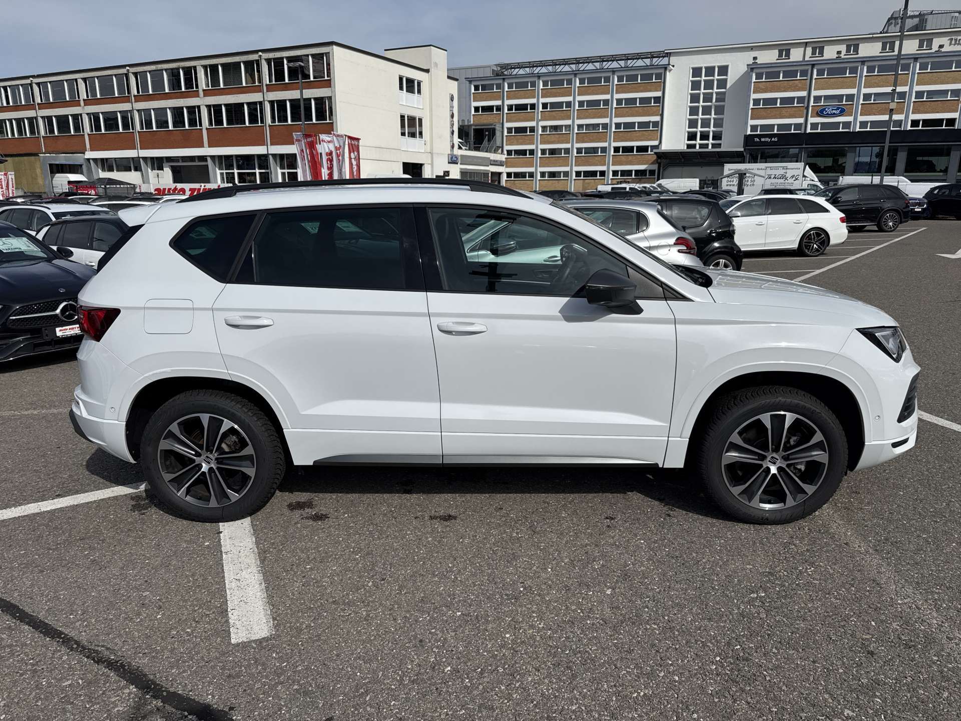 SEAT Ateca 2.0 TDi CR FR-Line DSG-Automat-image-10