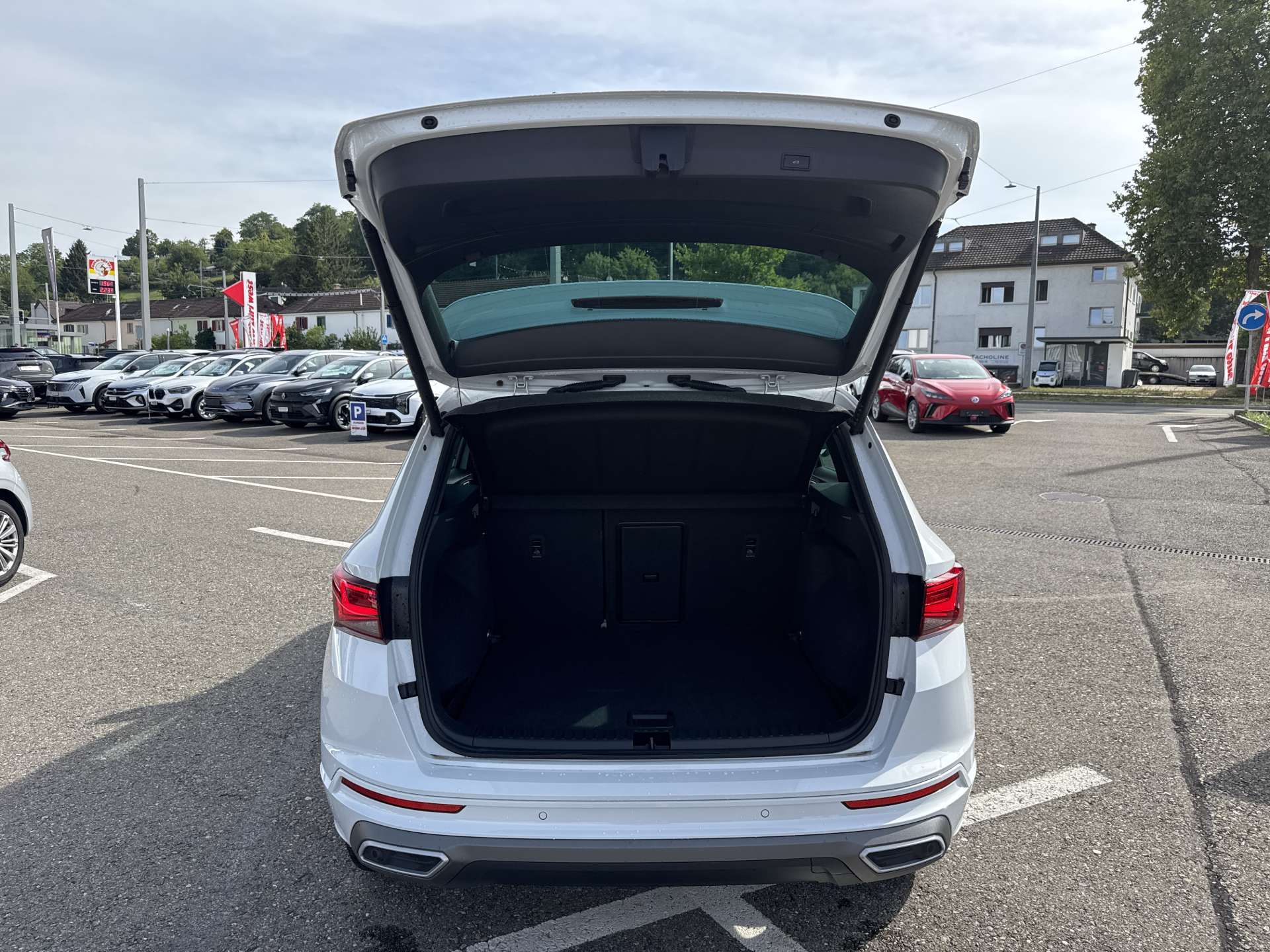 SEAT Ateca 2.0 TDi CR FR-Line DSG-Automat-image-7