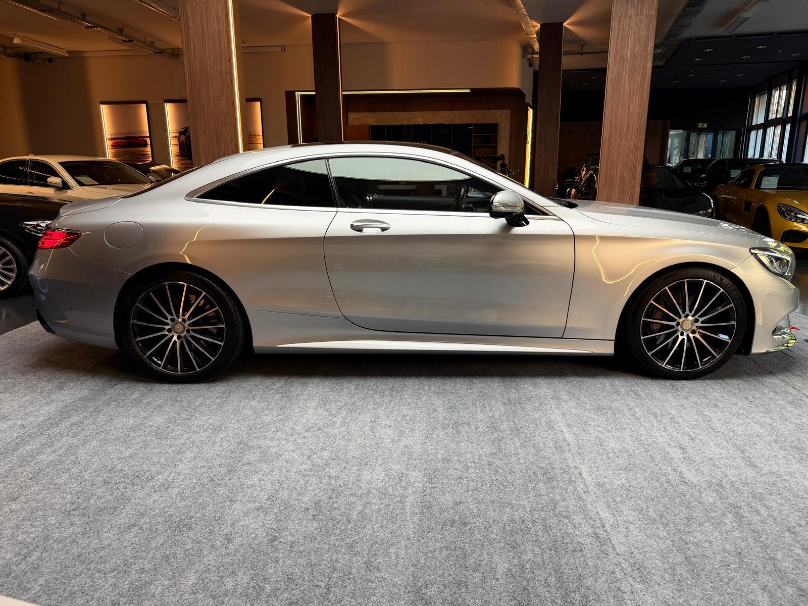 MERCEDES-BENZ S 500 V8 4matic Coupé AMG-Line-image-8