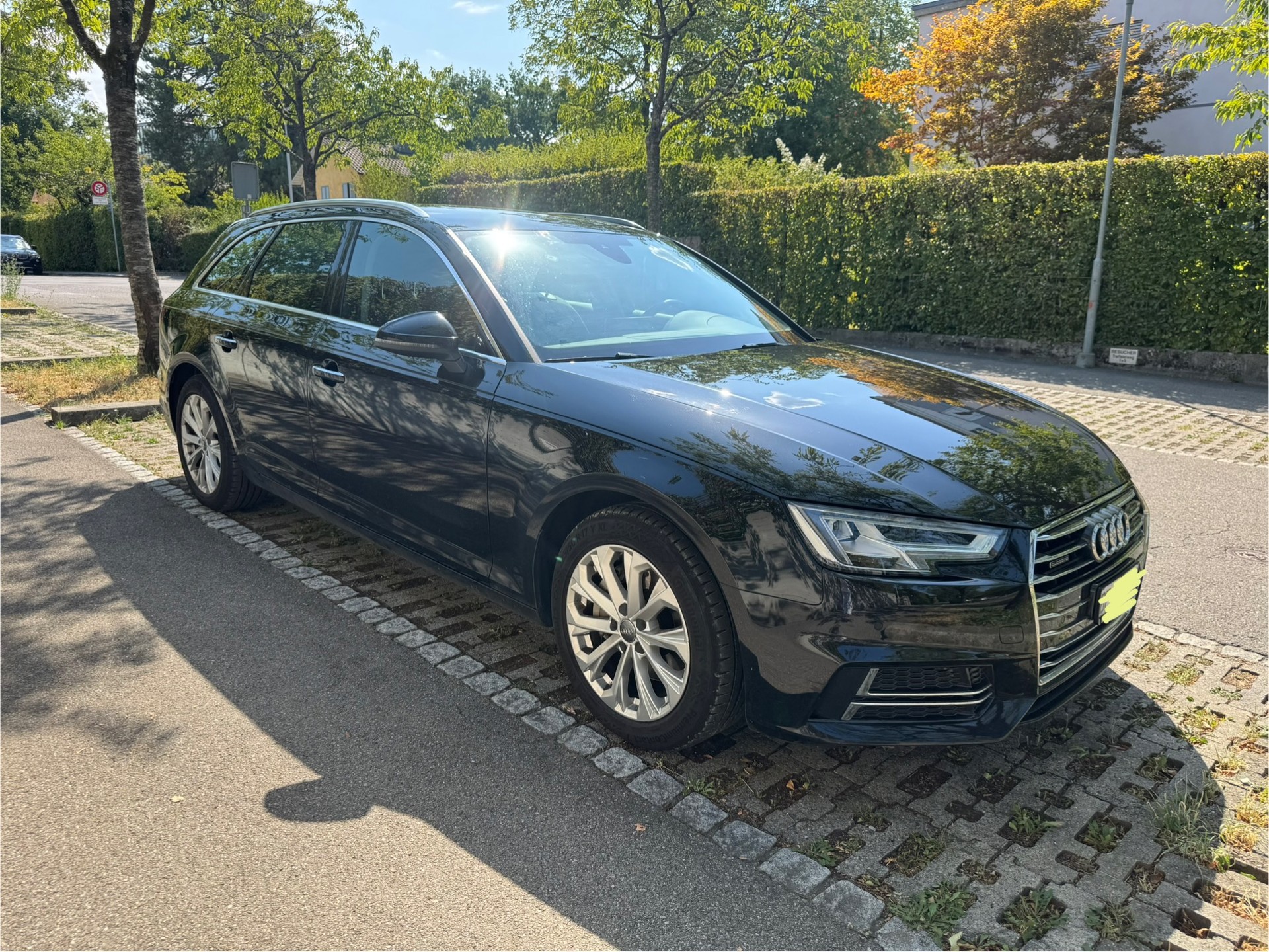 AUDI Audi A4 AV 40 TDI qu.-image-0