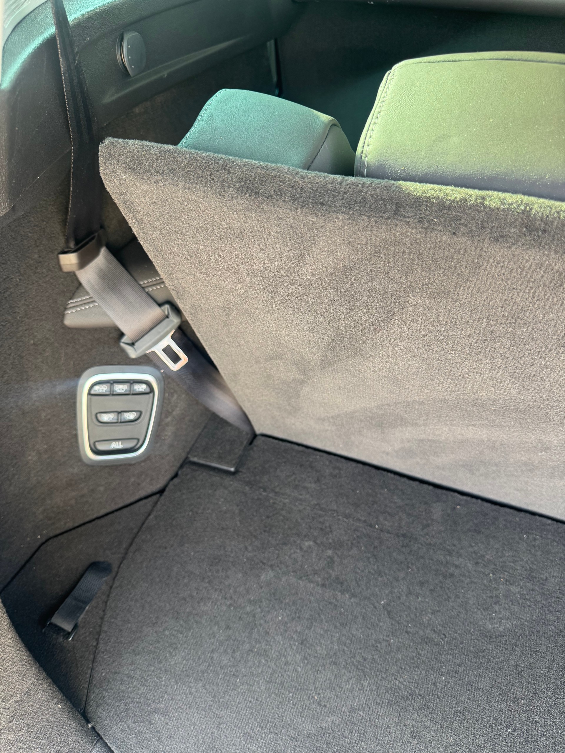 RENAULT Espace 1.6 dCi Intens EDC-image-9