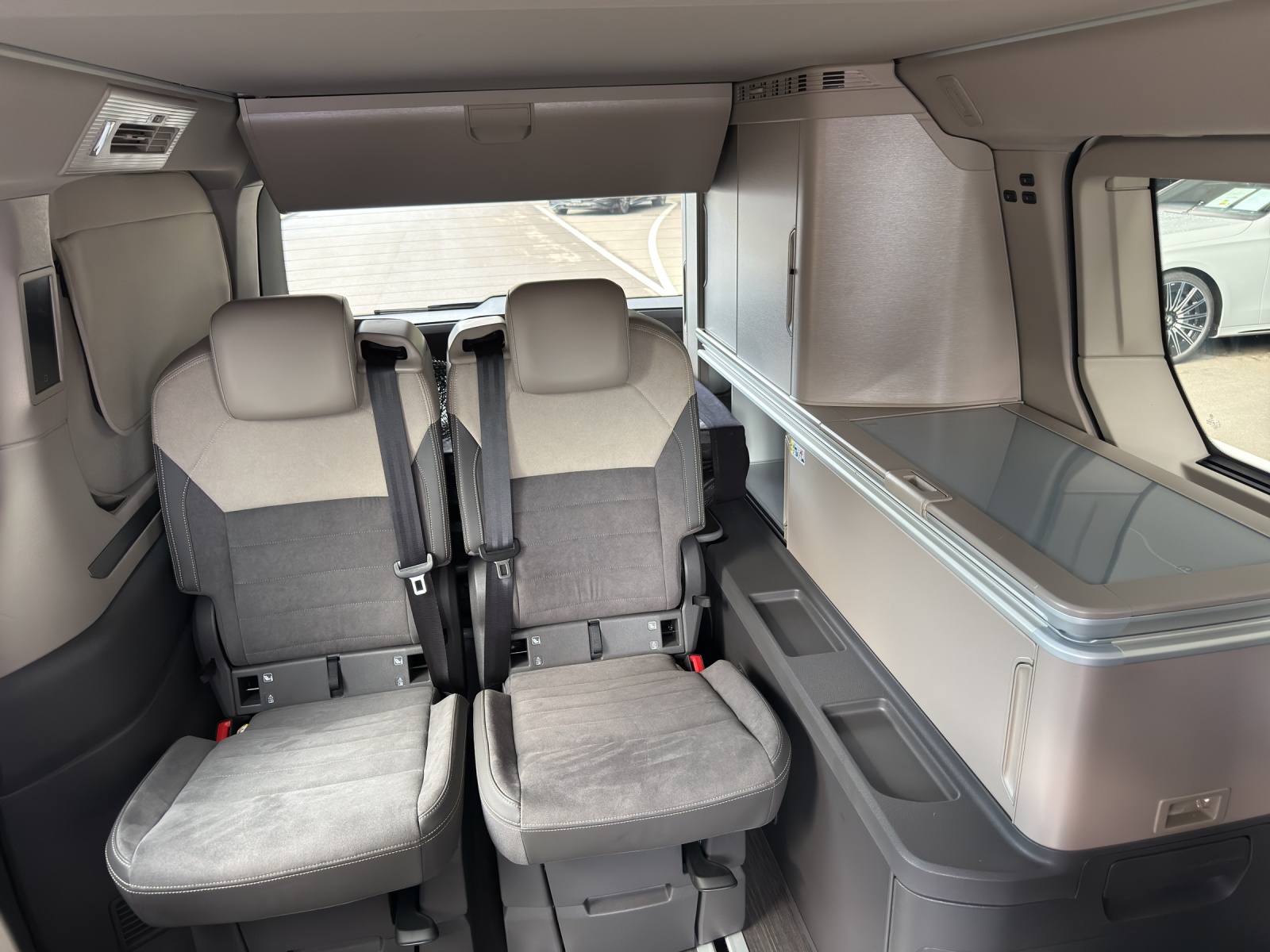 VW California eHybrid Ocean 4Motion-image-16
