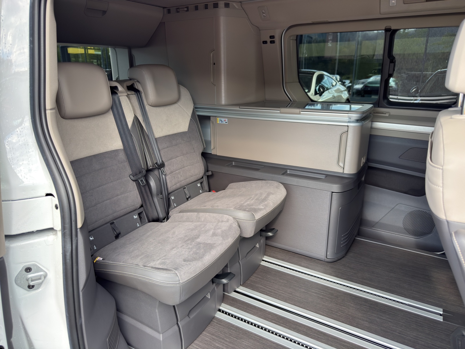 VW California eHybrid Ocean 4Motion-image-14