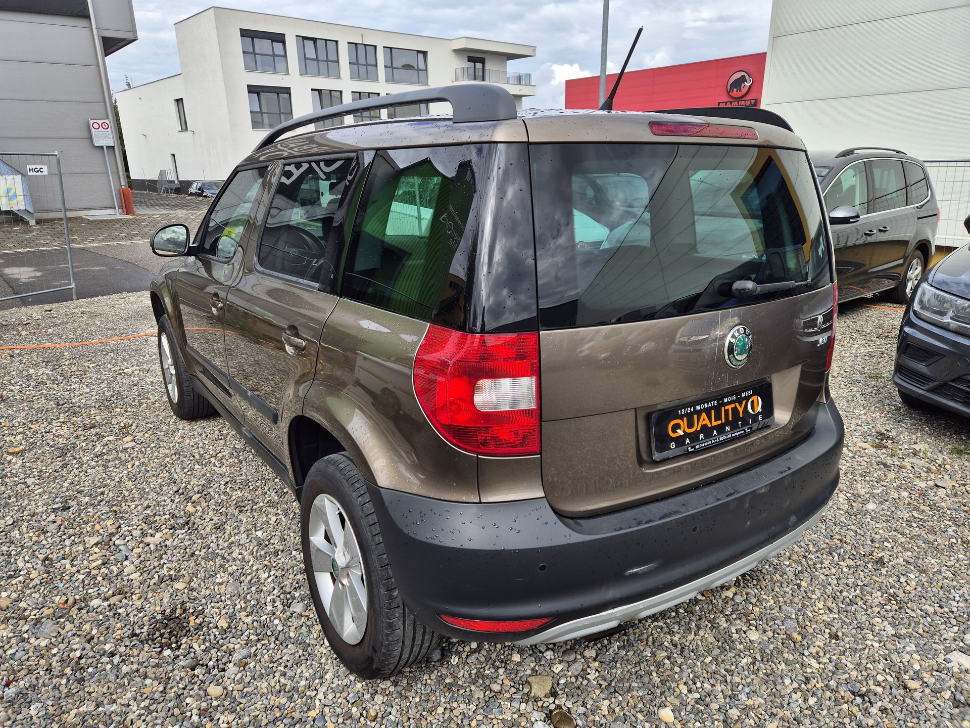 SKODA Yeti 1.2 TSI Active DSG-image-5