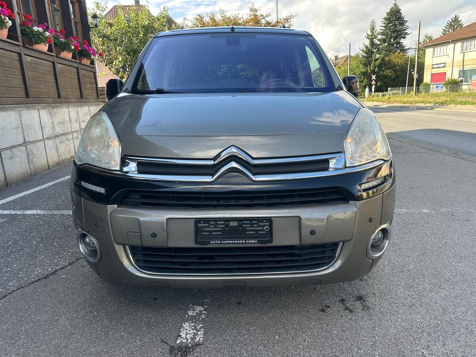 CITROEN Berlingo 1.6 e-HDi Rossignol EGS6-image-4