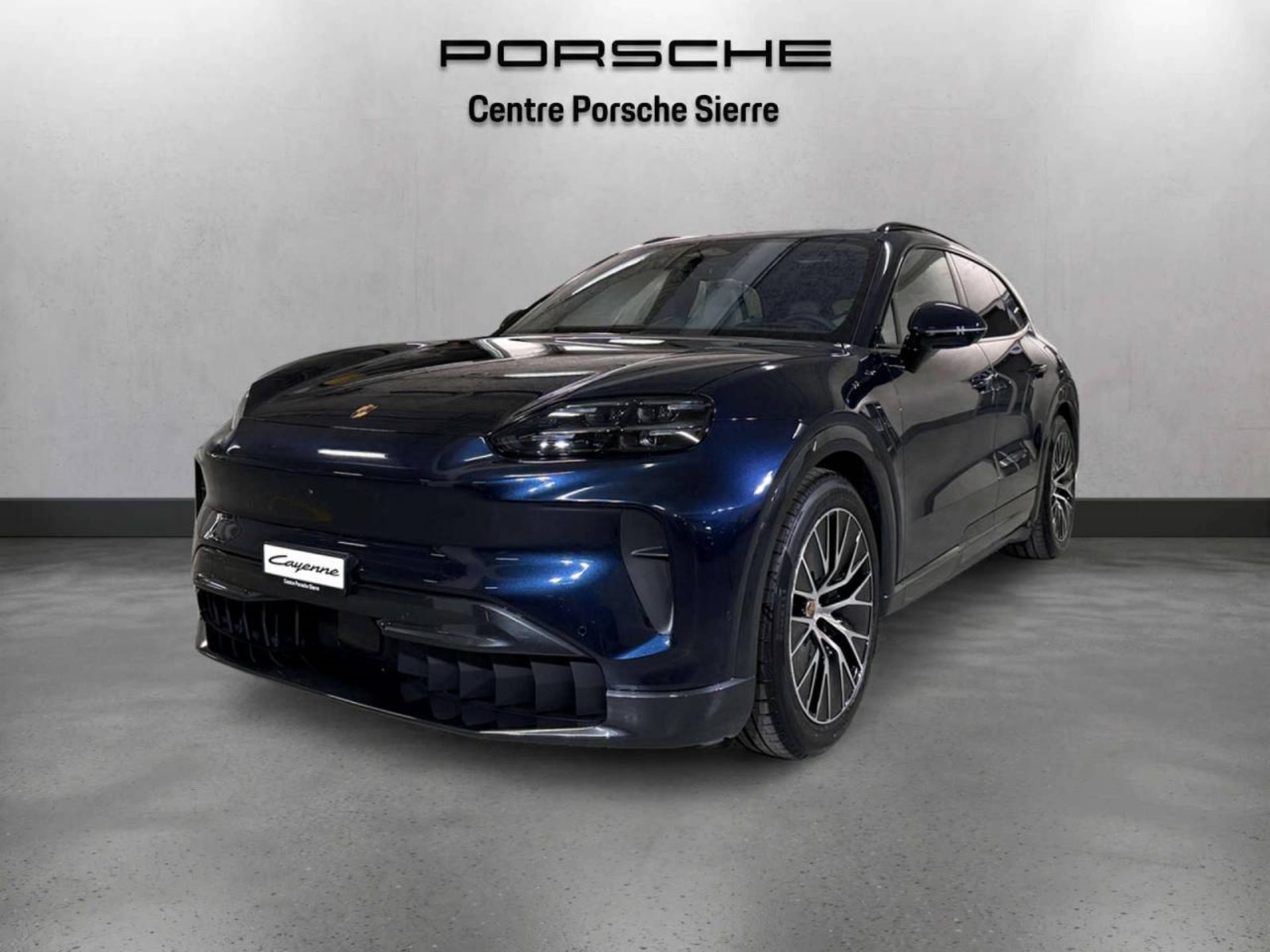 PORSCHE Cayenne Electric-image-0